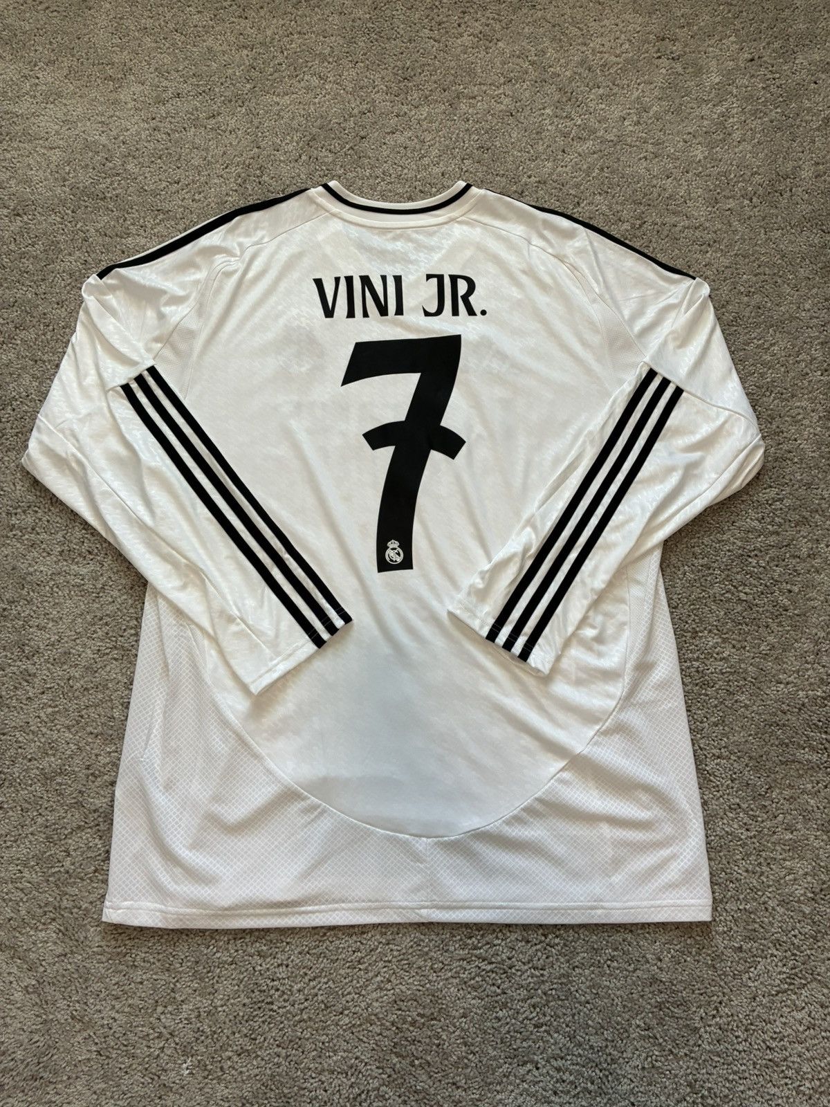 Adidas 2024/2025 Real Madrid Home Kit Size US XL / EU 56 / 4 - 2 Thumbnail