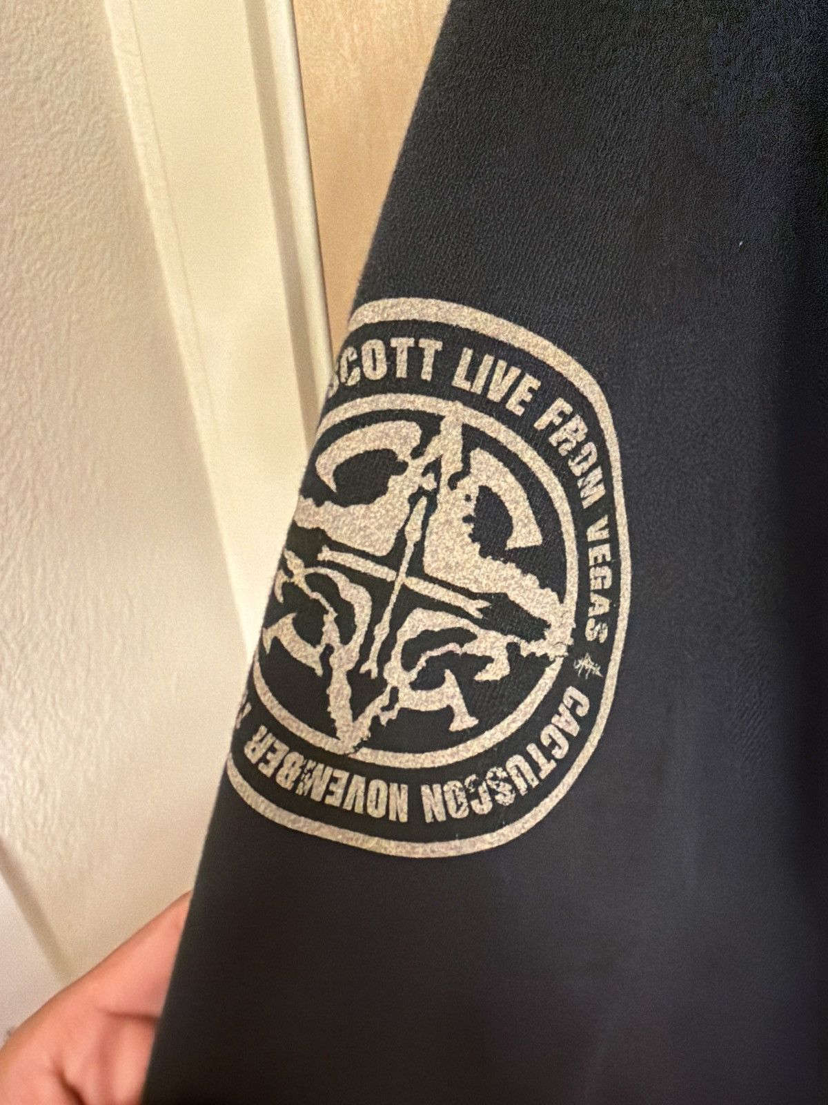Travis Scott Travis Scott Complex Con Hoodie Size US M / EU 48-50 / 2 - 4 Thumbnail