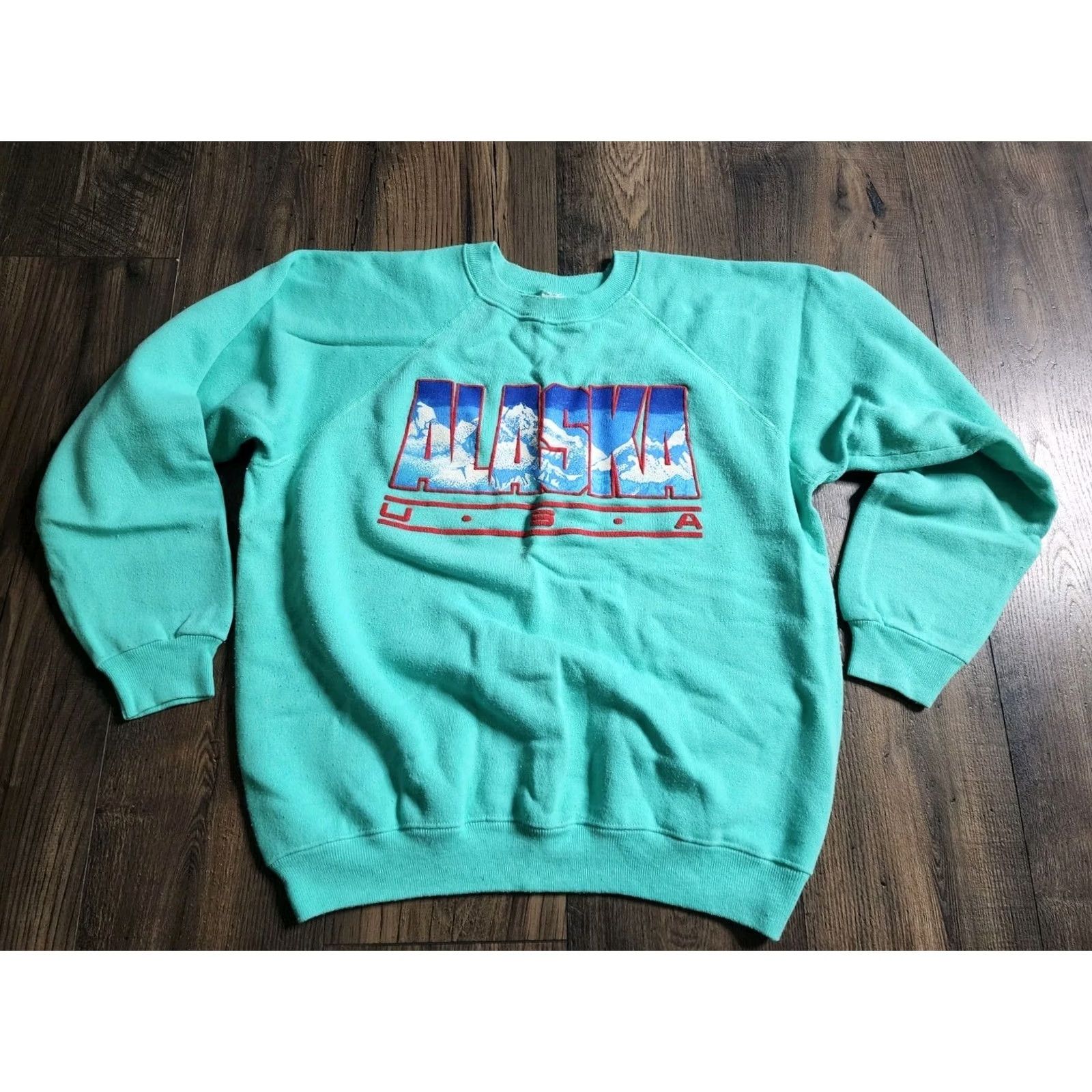 Hanes VINTAGE Hanes Sweatshirt Crewneck L Alaska USA Travel Puff Print Blue Unisex Adults Long Sleeve Graphic Print Pullover Size US L / EU 52-54 / 3 - 6 Thumbnail