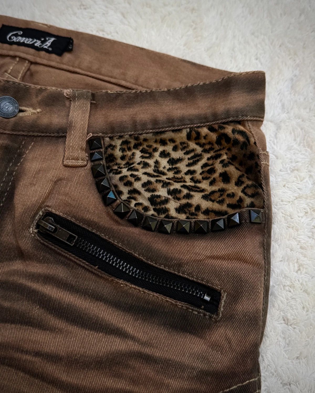 Other cavaria leopard flared pants Size US 31 - 4 Thumbnail
