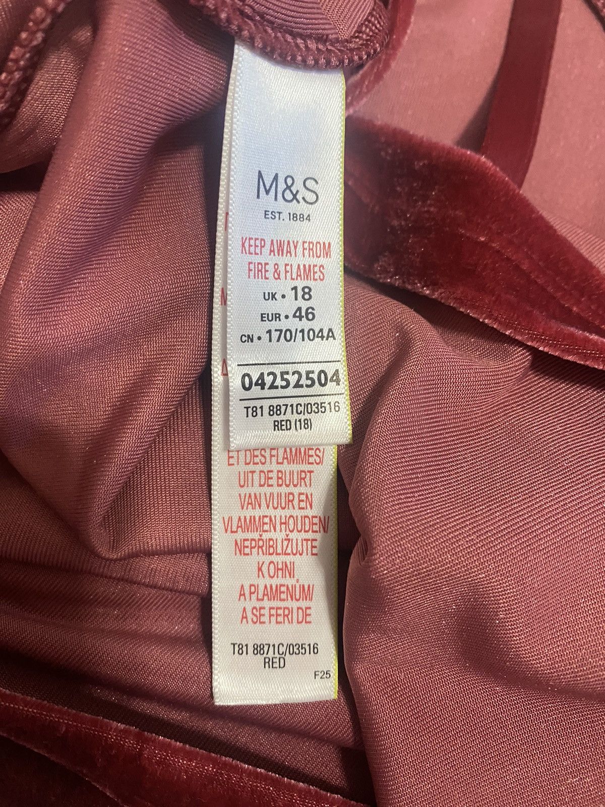 Marks & Spencer NWT Velvet and Lace Tank Top Size XL / US 12-14 / IT 48-50 - 4 Thumbnail