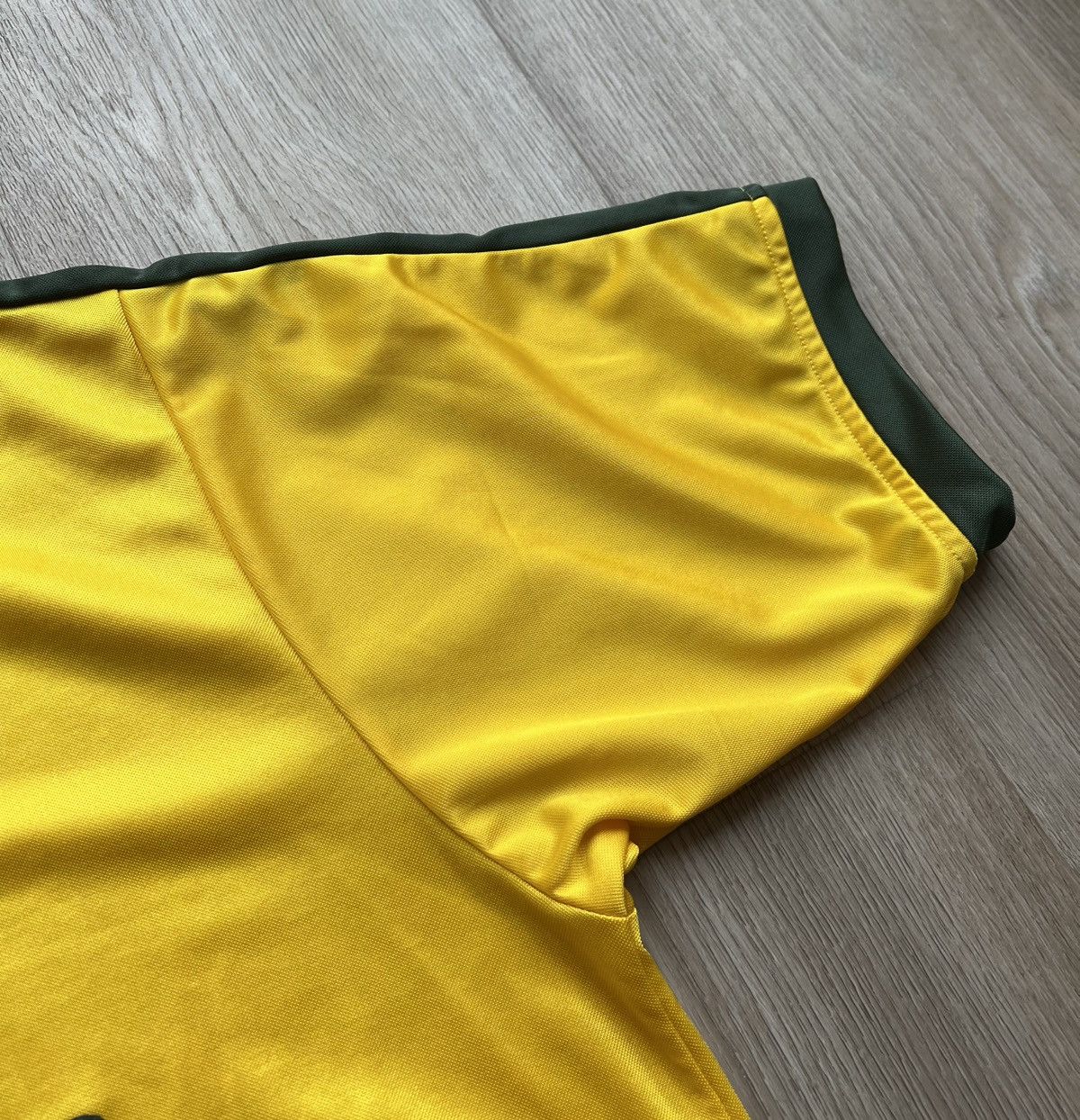 Nike × Vintage Vintage Nike Brasil Yellow Soccer T-Shirt Football Jersey Size US L / EU 52-54 / 3 - 8 Thumbnail