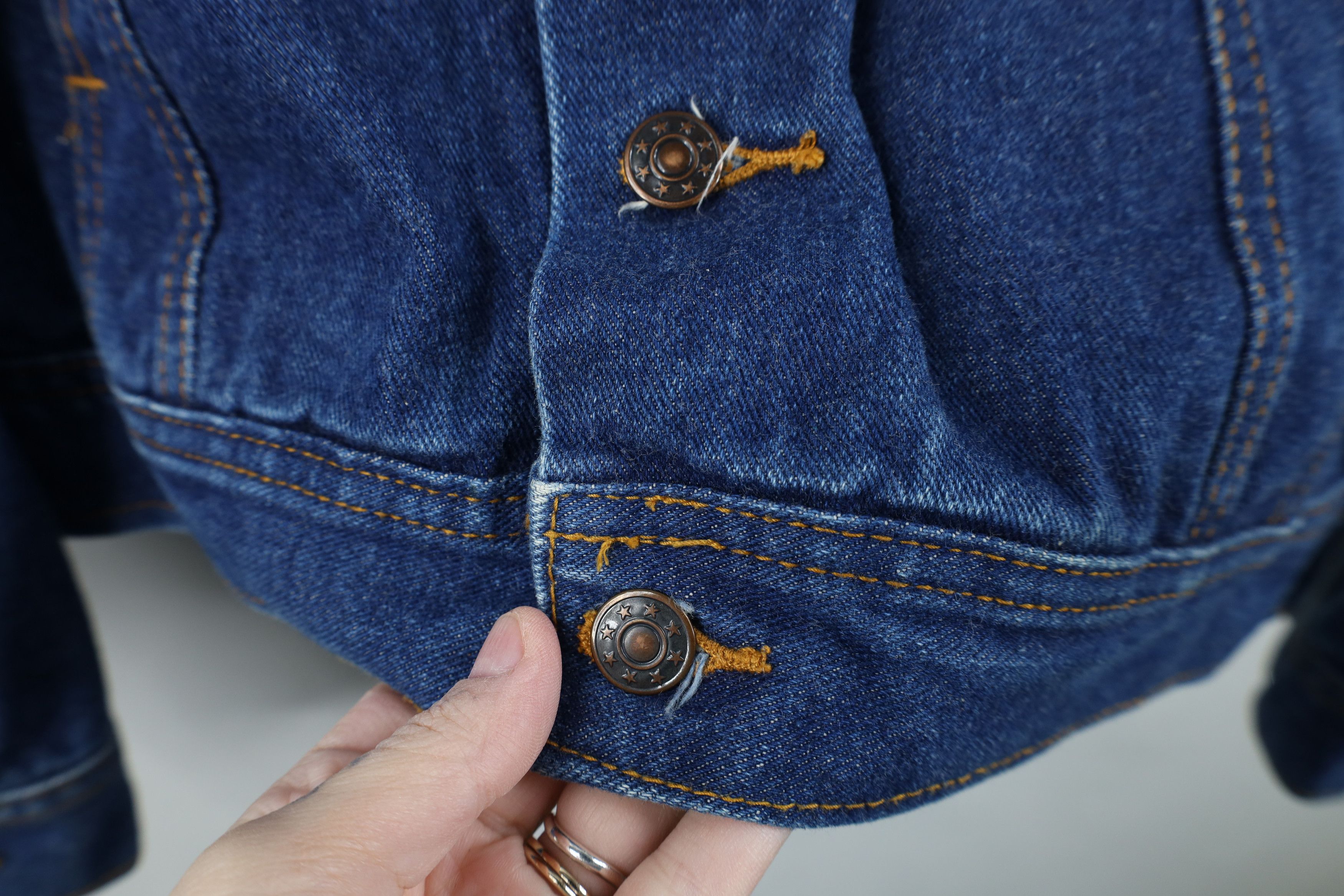 Vintage Vintage 90s Streetwear Denim Jean Trucker Jacket Blue Cotton Size US XXL / EU 58 / 5 - 4 Thumbnail