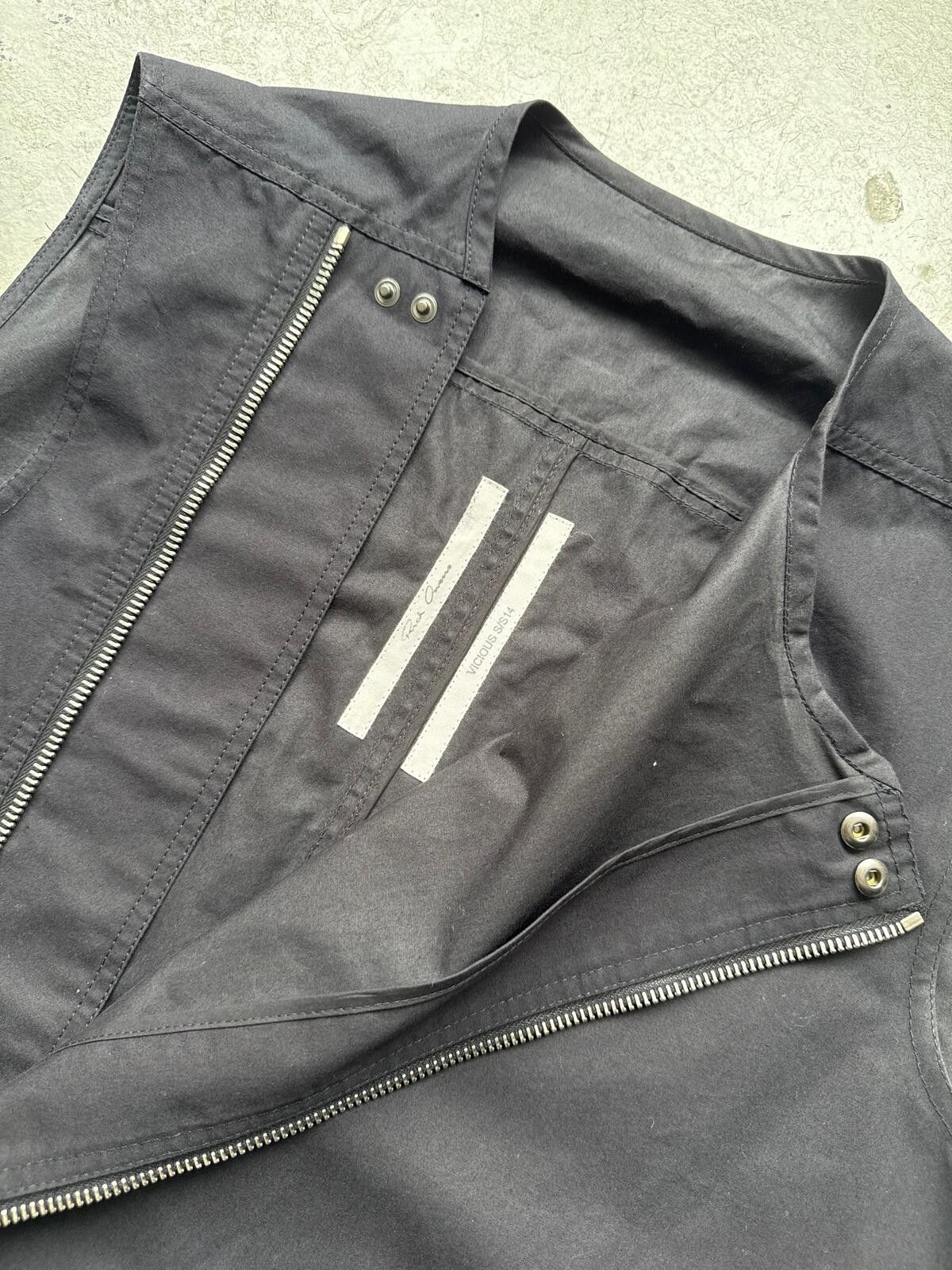 Rick Owens Rick Owens SS14 VICIOUS Sleeveless Asymmetrical Zip (M) Size ONE SIZE - 4 Thumbnail