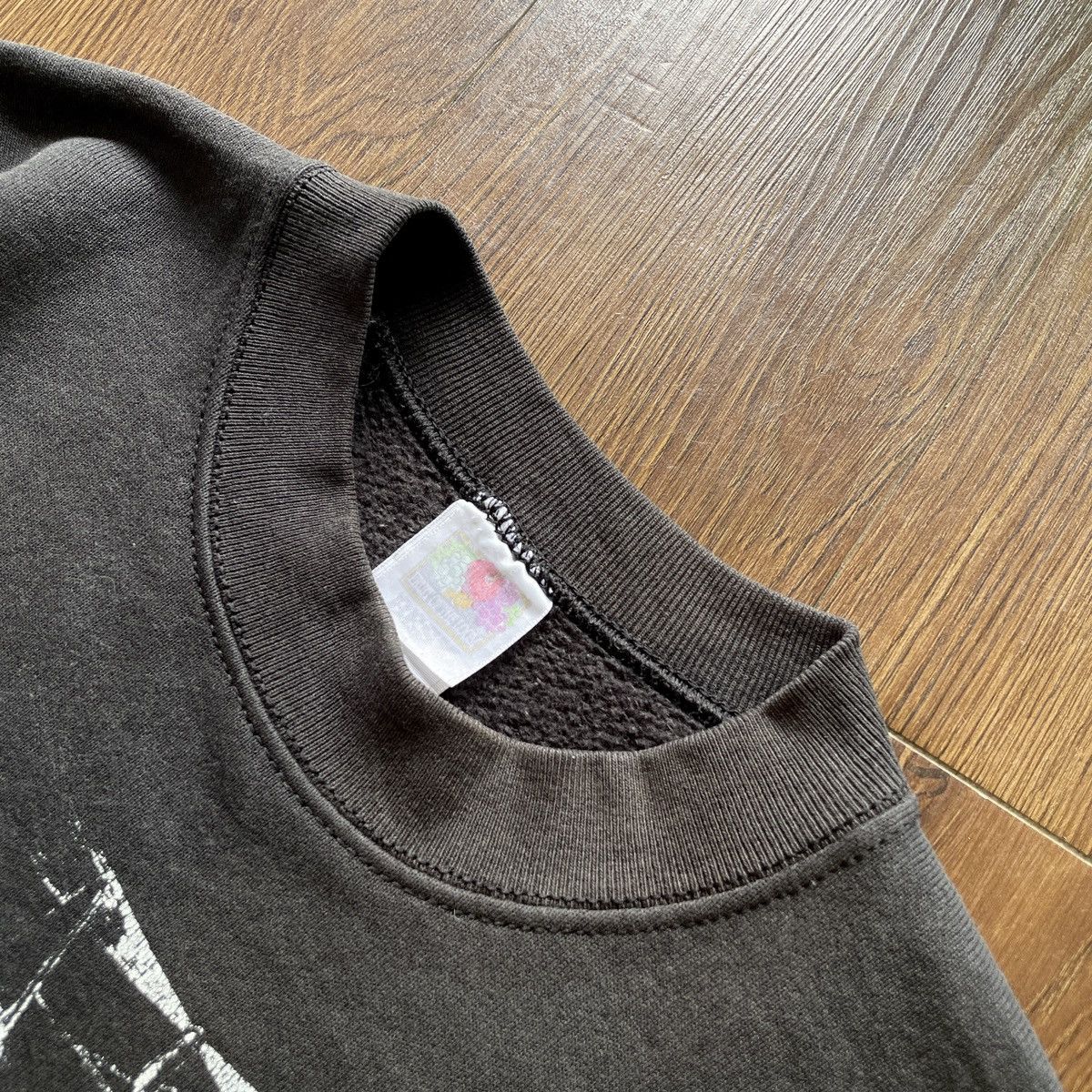Fruit Of The Loom × Vintage Vintage 90’s Orca Monterey, California “Limited Edition” Size US L / EU 52-54 / 3 - 3 Thumbnail