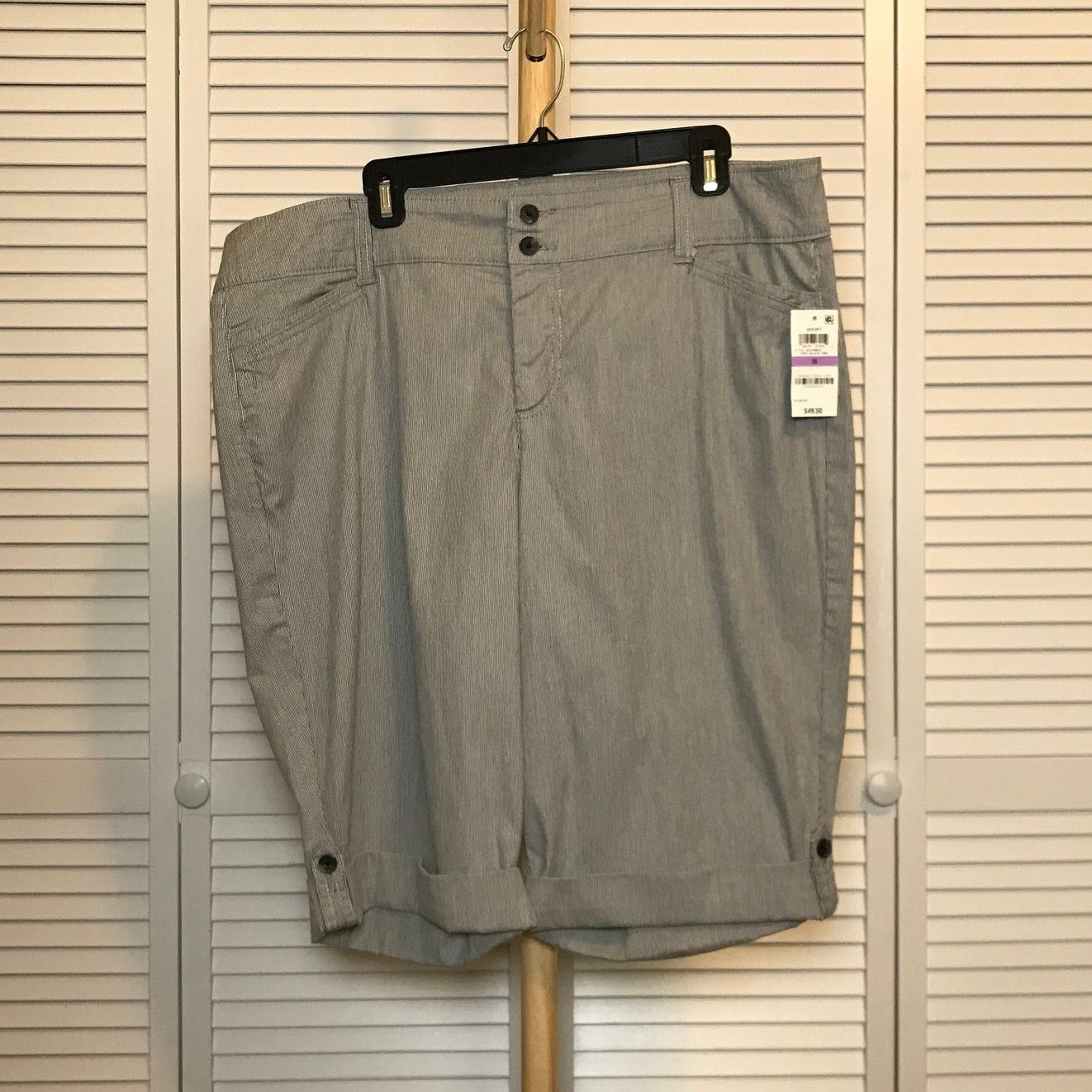 Other NWT Charter Club Stripe Mid-rise Bermuda Jean Shorts 18 Size 40" / US 18 - 1 Thumbnail
