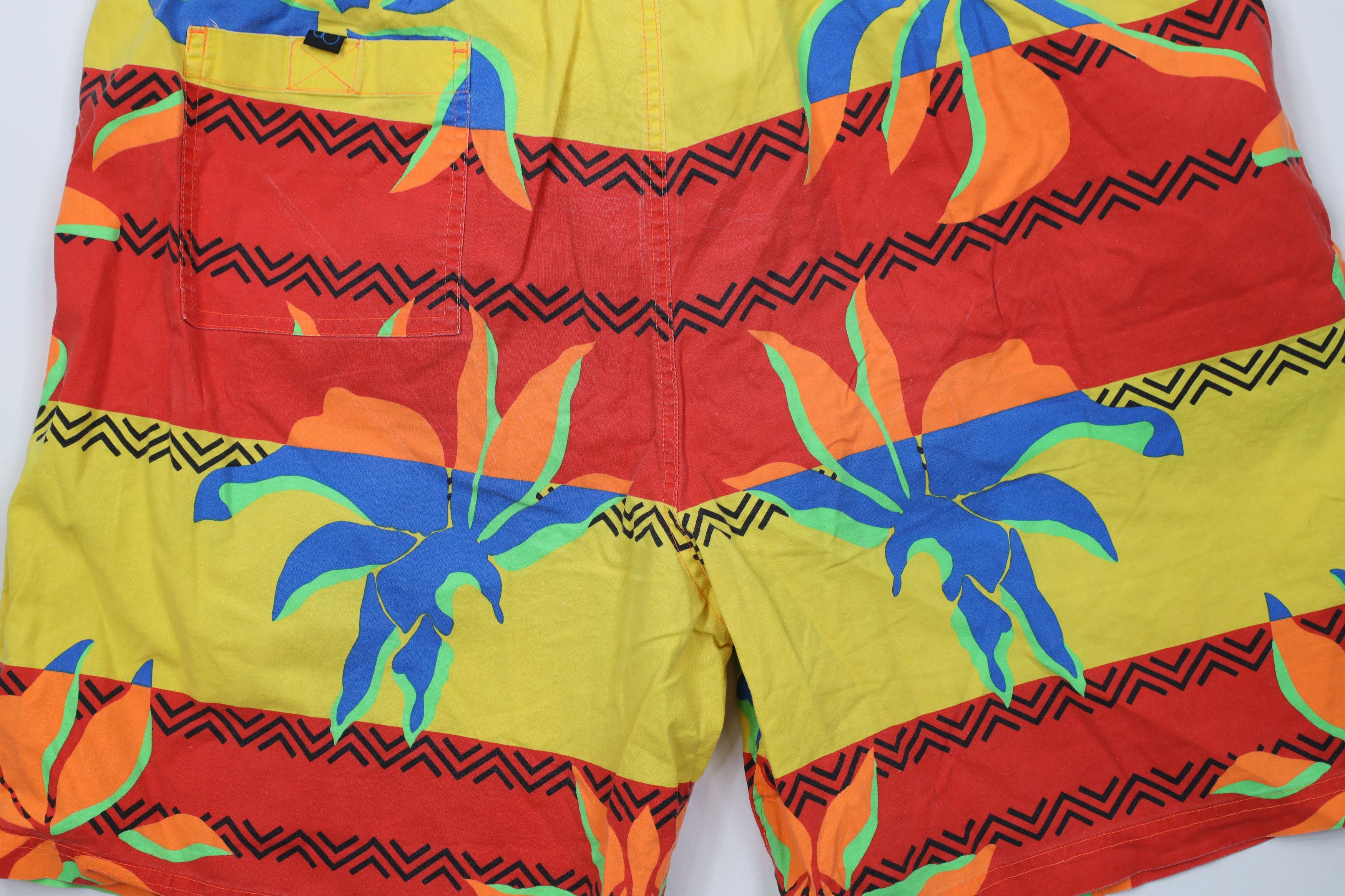 Ocean Pacific Vintage 90s Ocean Pacific Kahlina Abstract Surf Shorts Size US 38 / EU 54 - 14 Thumbnail