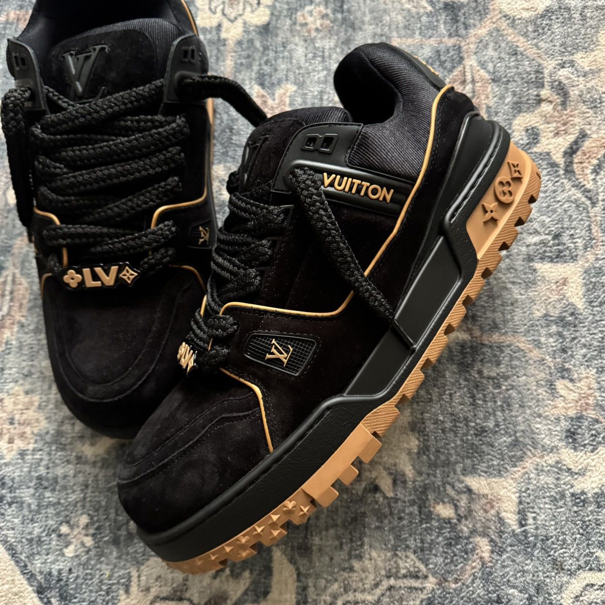 Louis Vuitton LV Louis Vuitton Maxi Trainer Black Brown Suede Black sz 12 Size US 12 / EU 45 - 3 Thumbnail