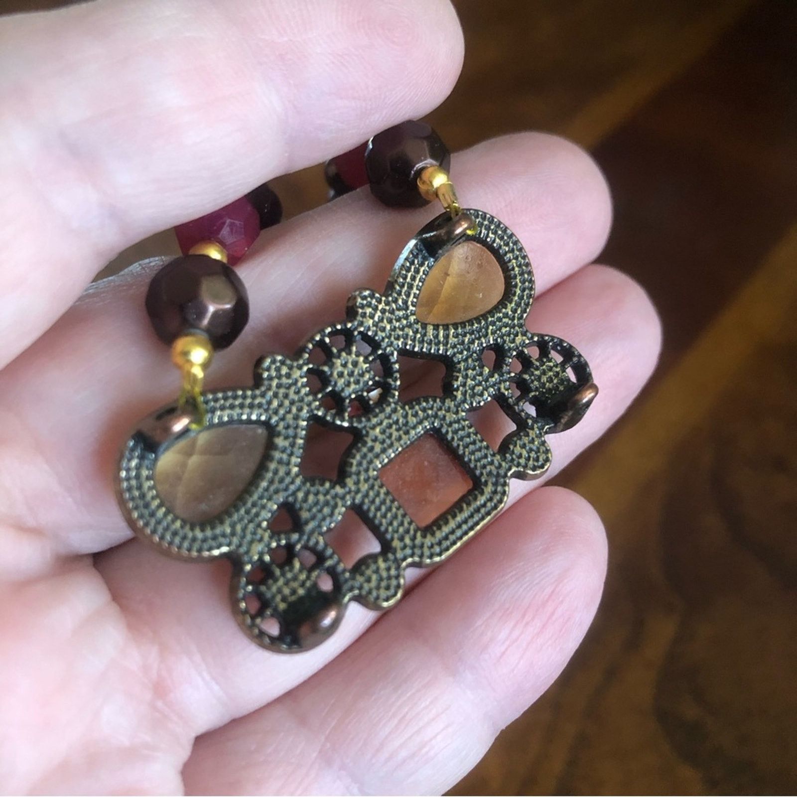 Handmade Handcrafted repurpose regal look pendant Pearl necklace Size ONE SIZE - 10 Thumbnail