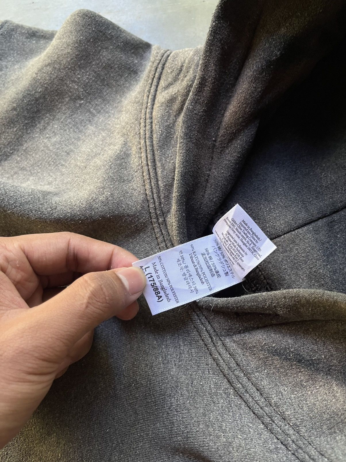 Gildan 💀Vtg 90s Gildan sun Faded hoodie💀 Size US L / EU 52-54 / 3 - 7 Thumbnail