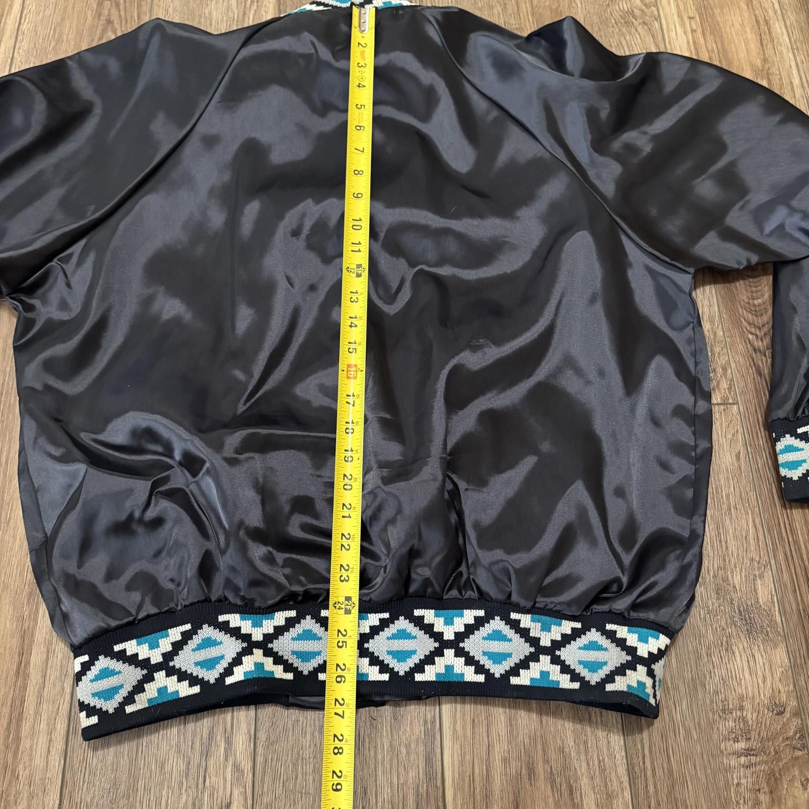 Black Sheep Vintage 80s Aztec Satin Southwestern Bomber Jacket Size XL Size US XL / EU 56 / 4 - 8 Thumbnail