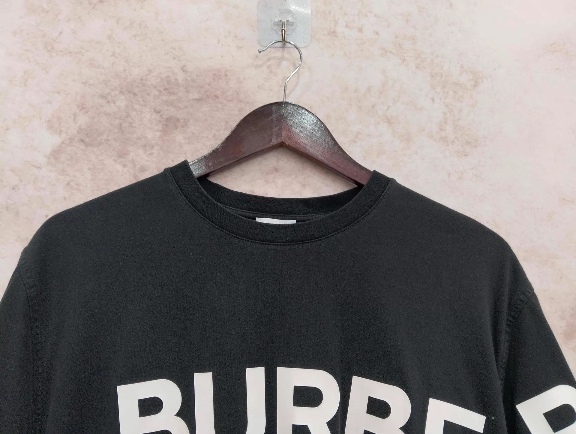 Burberry Burberry Logo Print Crew Neck T-Shirt Women's XS Size XS / US 0-2 / IT 36-38 - 8 Thumbnail