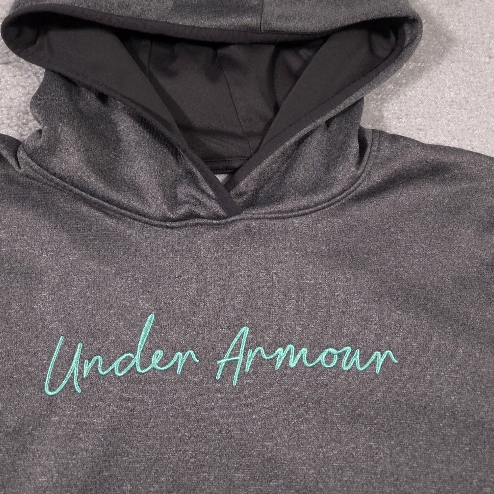 Under Armour Under Armour Hoodie Womens Small Gray Loose Fit Pullover Script Logo Pocket Hoodie Women Small Gray Loose Fit Script Logo Pocket Size S / US 4 / IT 40 - 5 Thumbnail
