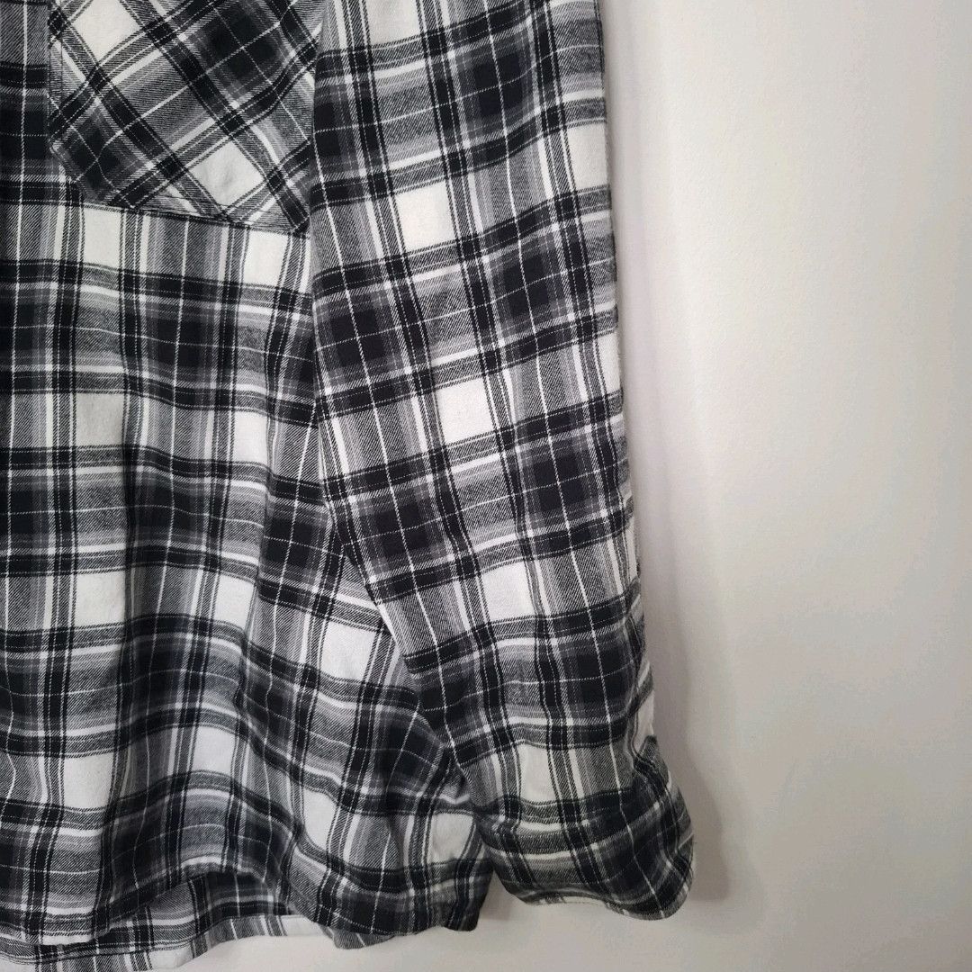 Off-White OFF-WHITE Black & White Checked Arrow Flannel Plaid Shirt Size US S / EU 44-46 / 1 - 5 Thumbnail