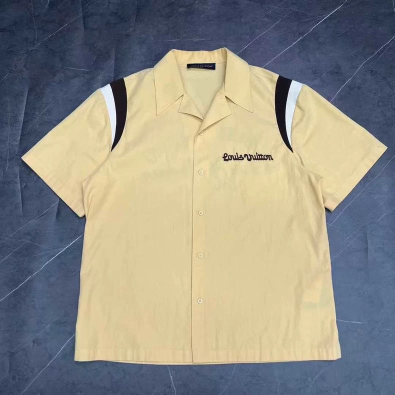 Louis Vuitton Louis Vuitton Tyler Puppy Short Sleeve Shirt-yf Size US L / EU 52-54 / 3 - 1 Thumbnail