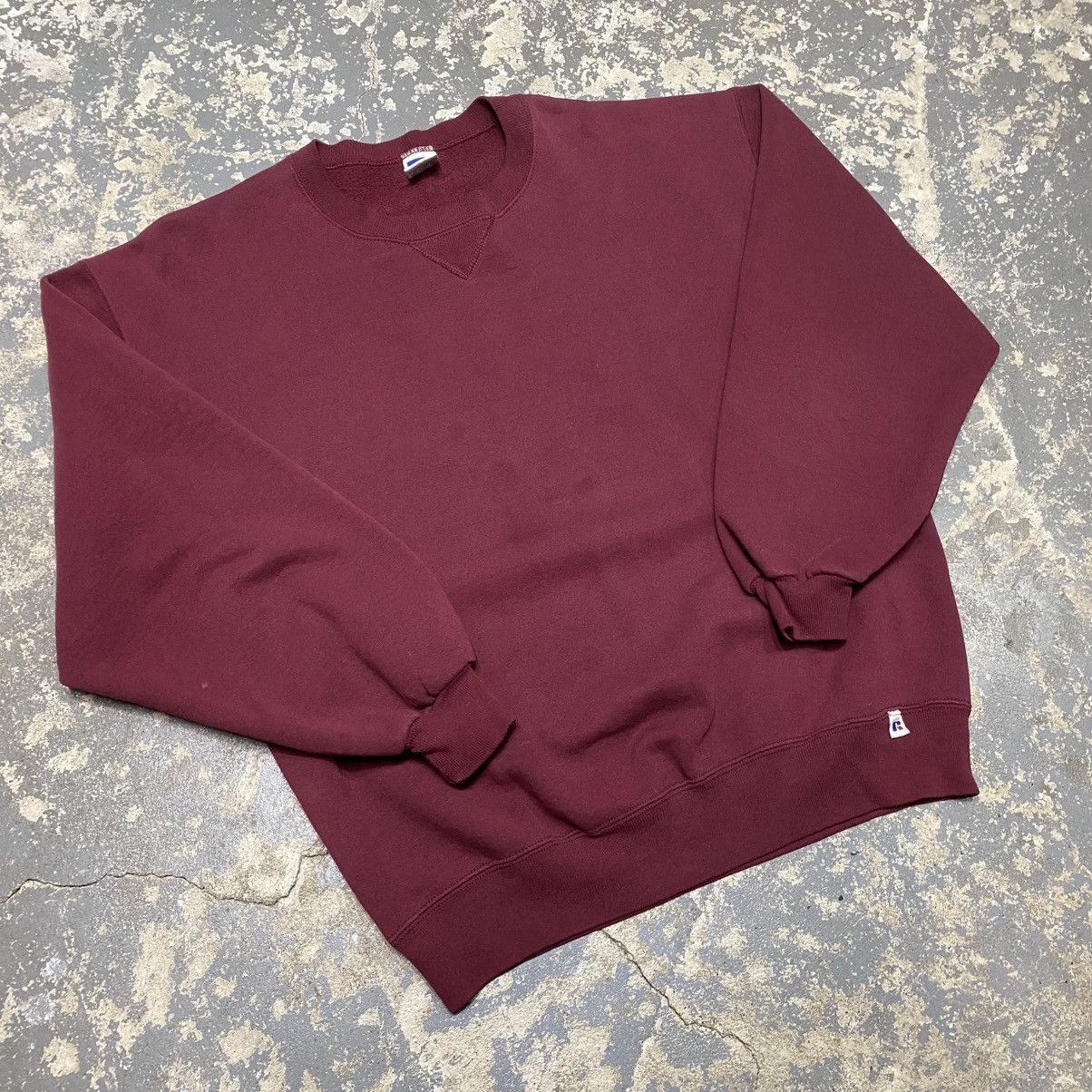 Russell Athletic × Vintage Vintage Russell Athletic Maroon Blank Boxy Crewneck Hoodie Size US L / EU 52-54 / 3 - 9 Thumbnail