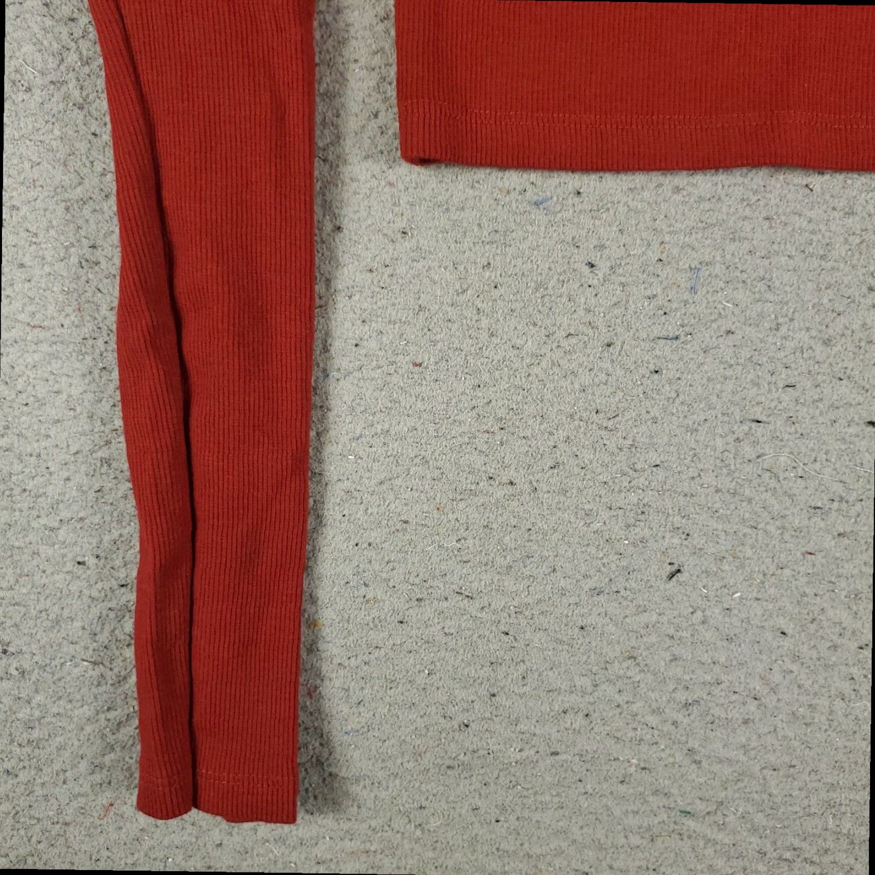 Zara Zara Long Sleeve Crop Top Red Small Womens T-Shirt Size S / US 4 / IT 40 - 3 Thumbnail
