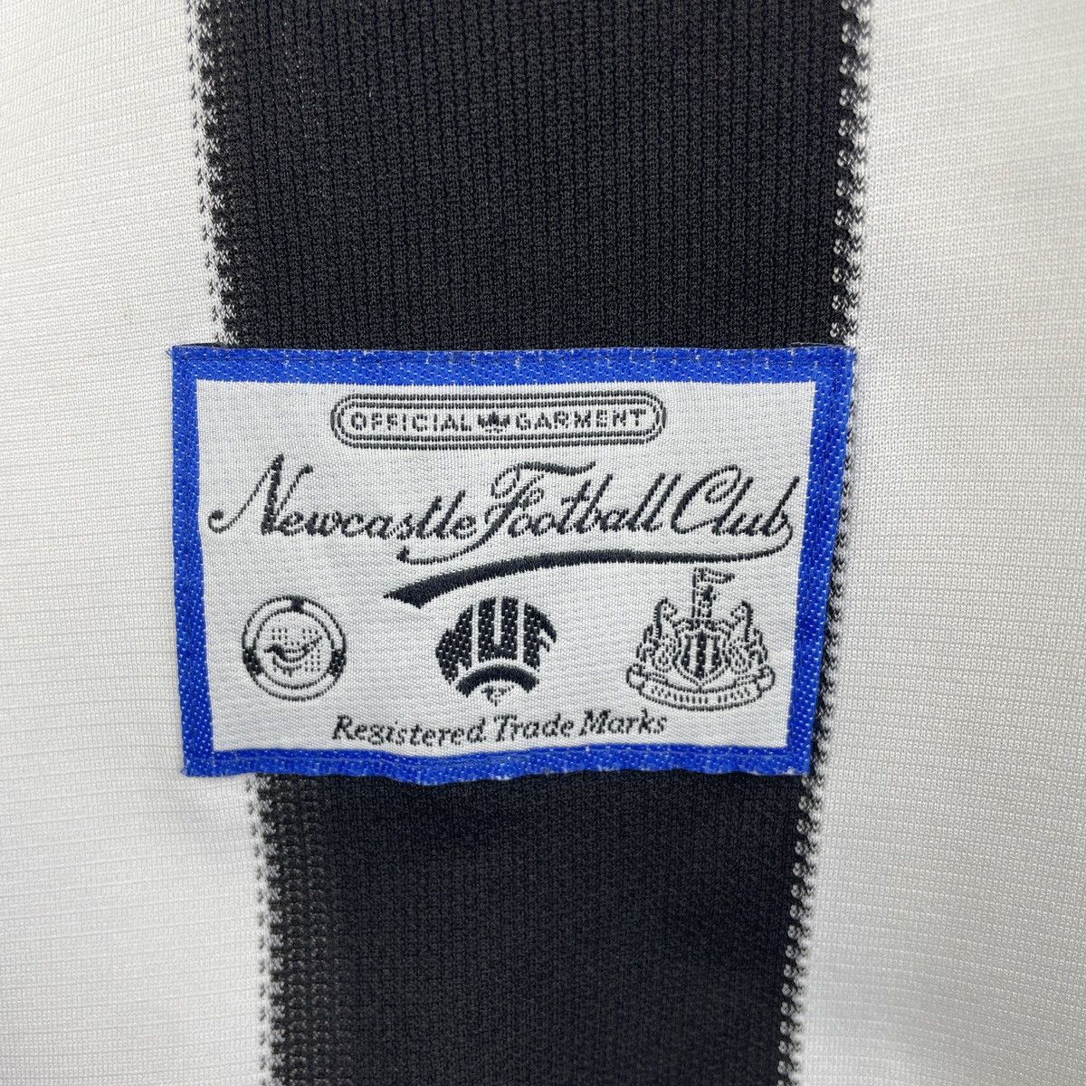 Adidas Vintage Newcastle United Home Adidas Jersey Shirt 1995/1997 Size US XXL / EU 58 / 5 - 8 Thumbnail
