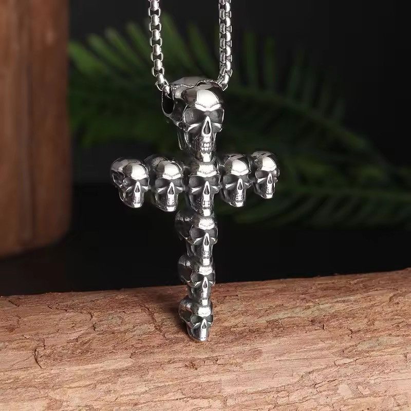 Jewelry Gothic Full Skull Cross Pendant Necklace Size ONE SIZE - 3 Thumbnail