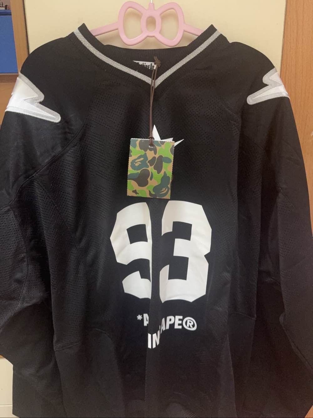 Bape A Bathing Ape Graphic Football Jersey Size M Size US M / EU 48-50 / 2 - 1 Thumbnail