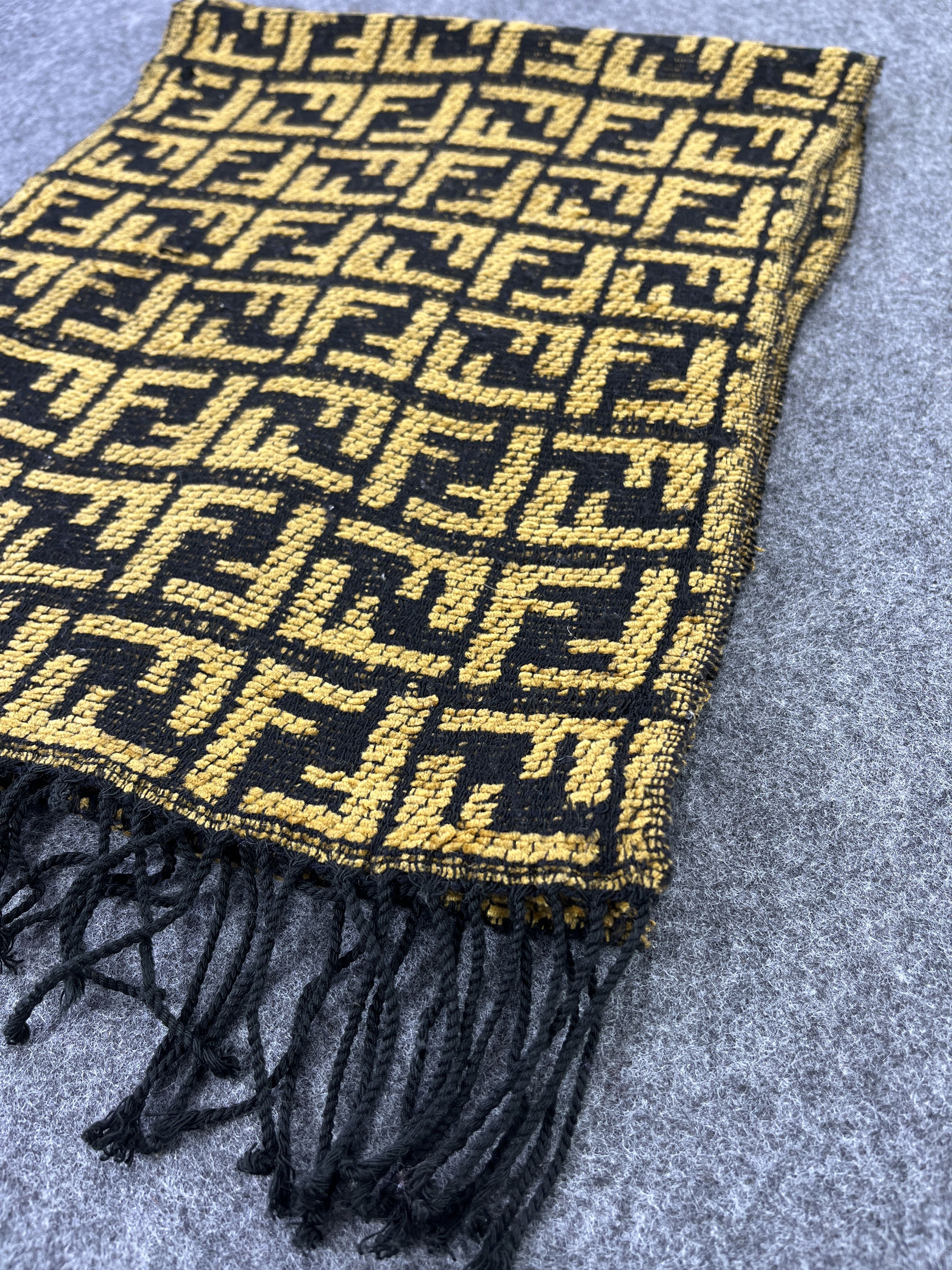 Vintage MONOGRAM FENDI SCARVES / MUFFLER / NECKWEAR T206 Size ONE SIZE - 5 Thumbnail