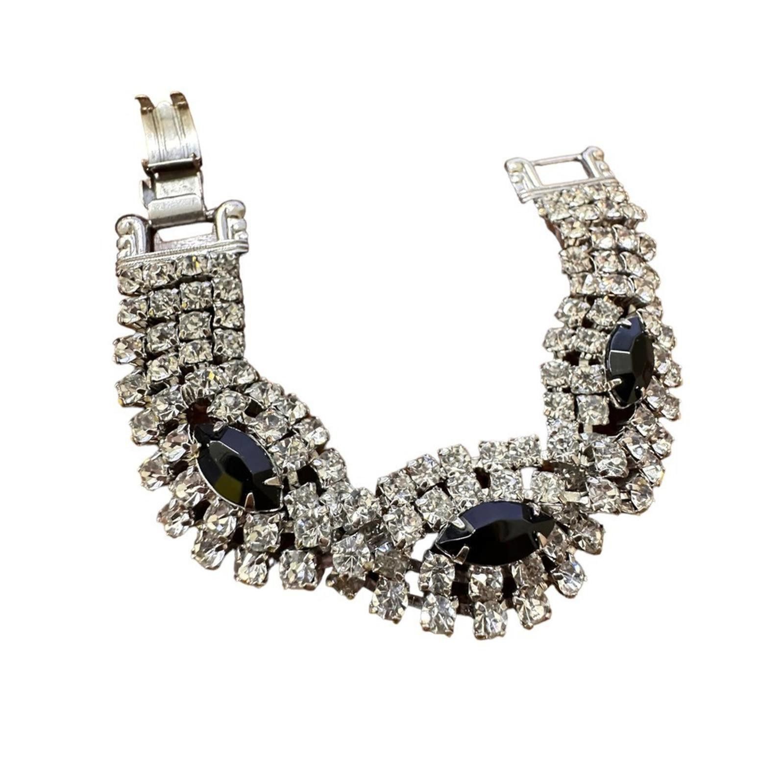 Vintage Unsigned Vintage Blue and Clear Rhinestone Bracelet Size ONE SIZE - 1 Thumbnail
