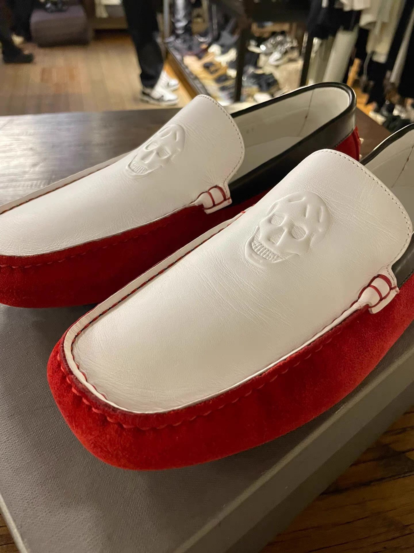 Alexander McQueen Alexander McQueen 15SS Men's White/Red/Black Ｑ25 Size US 8 / EU 41 - 2 Thumbnail