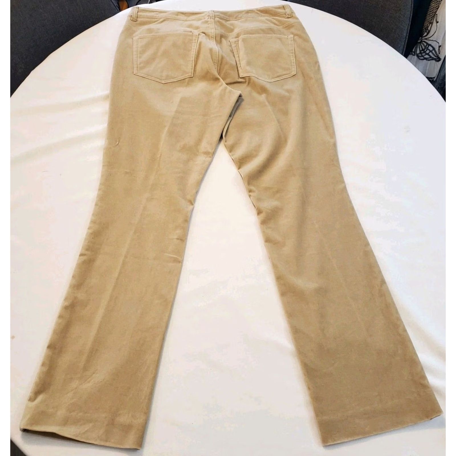 Ralph Lauren Lauren Ralph Lauren Pants Size 12 Womens Beige Velour Straight Leg 5 Pocket Size 34" / US 12 / IT 48 - 2 Thumbnail