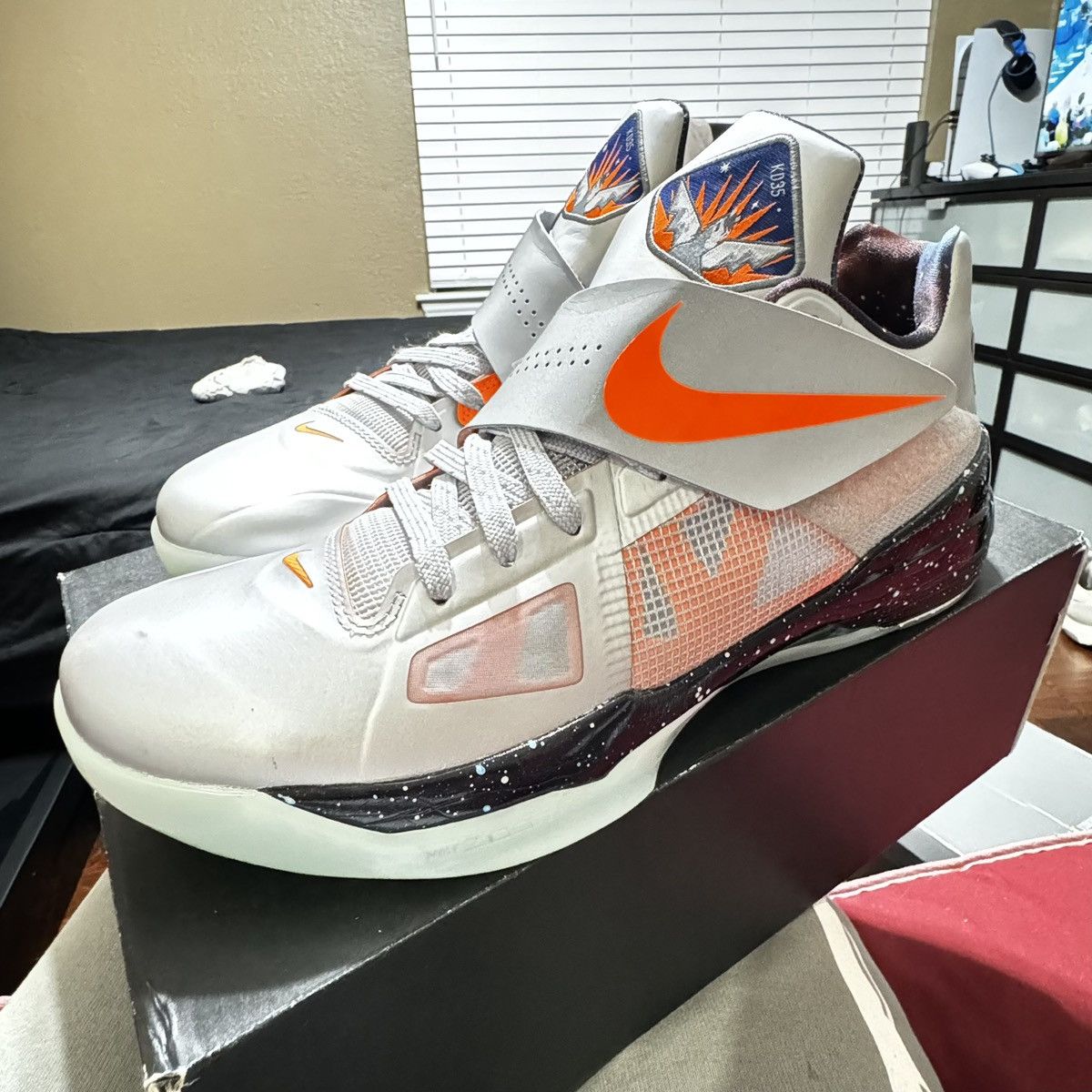 Nike KD GALAXY 4 ☄️ Size US 12 / EU 45 - 3 Thumbnail