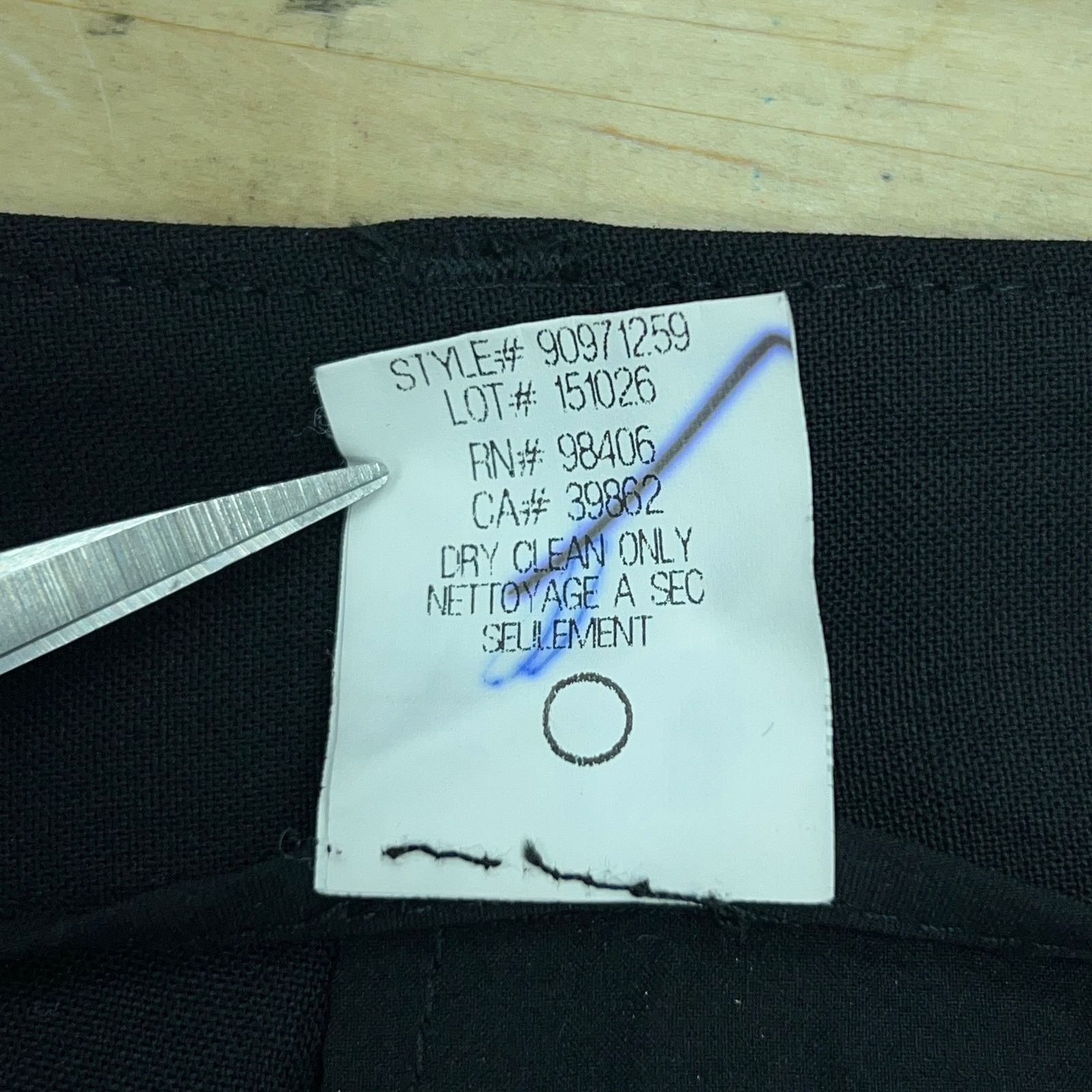 Theory Theory Size 8 Trousers Pants Tapered Leg Wool Black USA Made Size 30" / US 8 / IT 44 - 11 Thumbnail