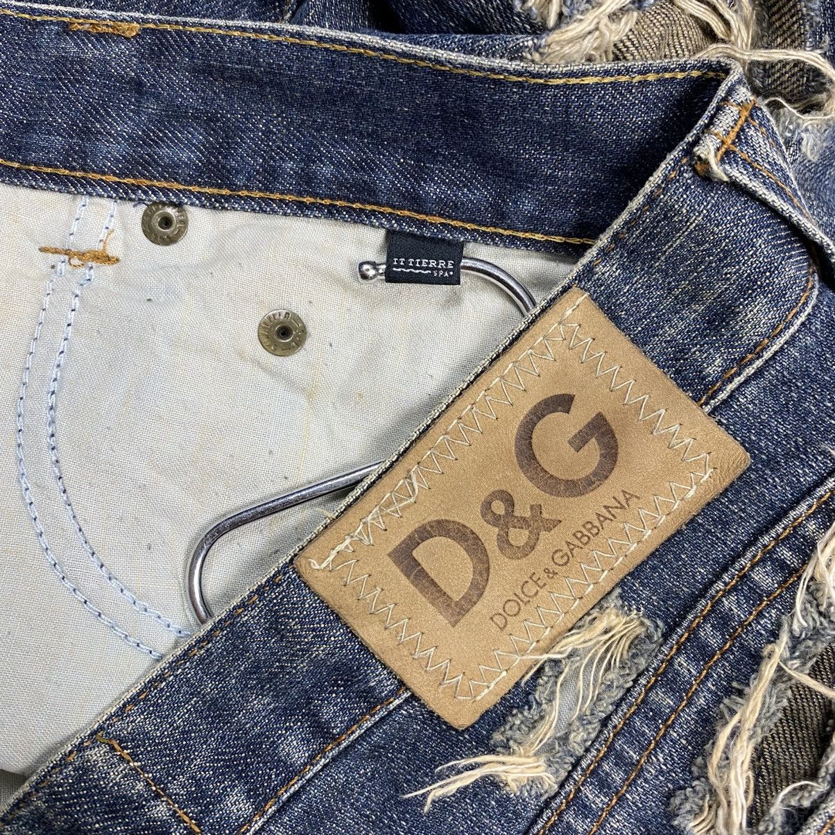 Dolce & Gabbana Dolce and gabbana distressed denim pants Size US 30 / EU 46 - 13 Thumbnail