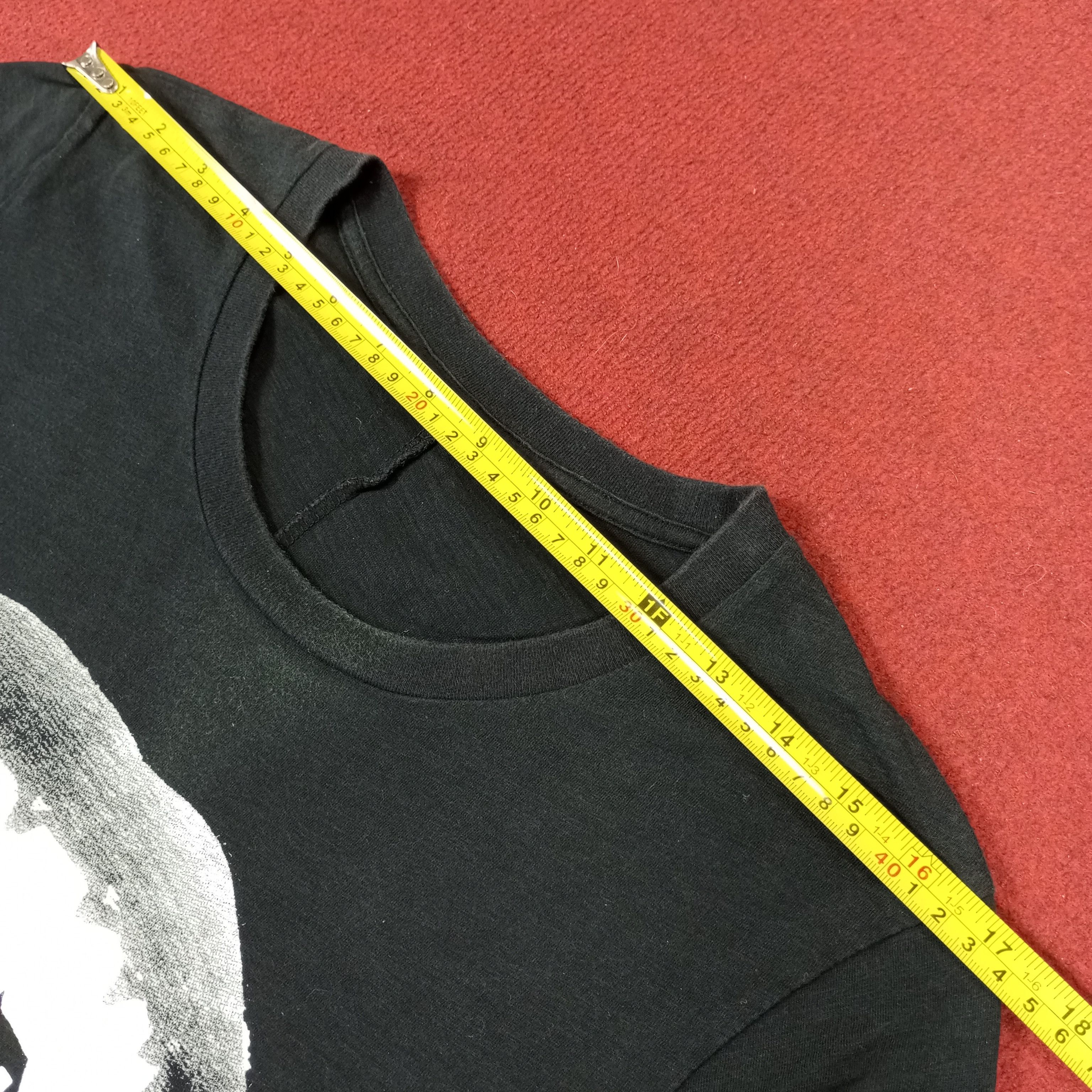 Japanese Brand Uniqlo Undercover Japanese Brand Streetwear Style Tshirt Size M / US 6-8 / IT 42-44 - 11 Thumbnail