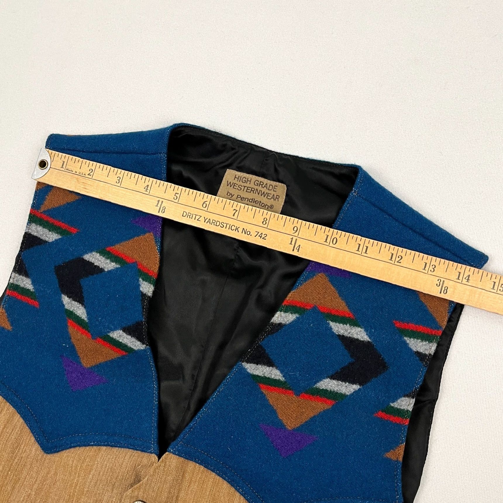 Pendleton VINTAGE Pendleton Vest Adult 44 Brown Blue Southwestern Aztec Wool High Grade USA Vest Mens Medium? Size US S / EU 44-46 / 1 - 6 Thumbnail