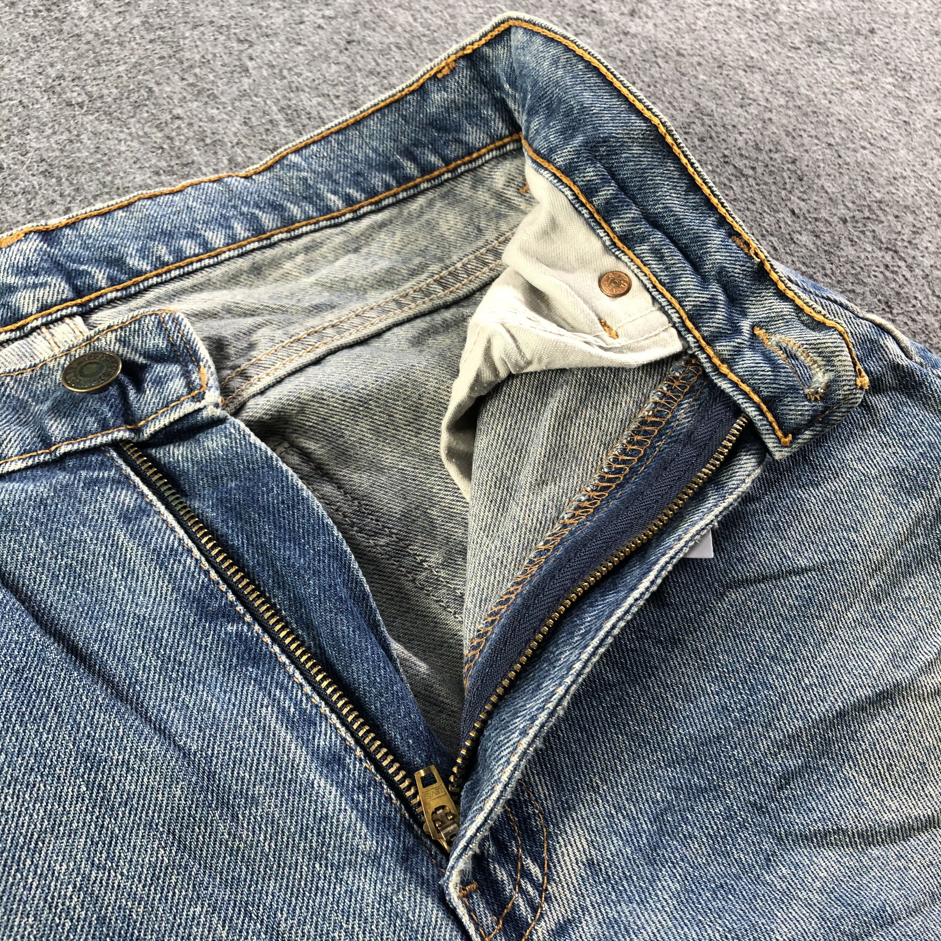 Levi's Vintage Blue Wash Levis 612 Jeans-J3771 Size US 28 / EU 44 - 9 Thumbnail