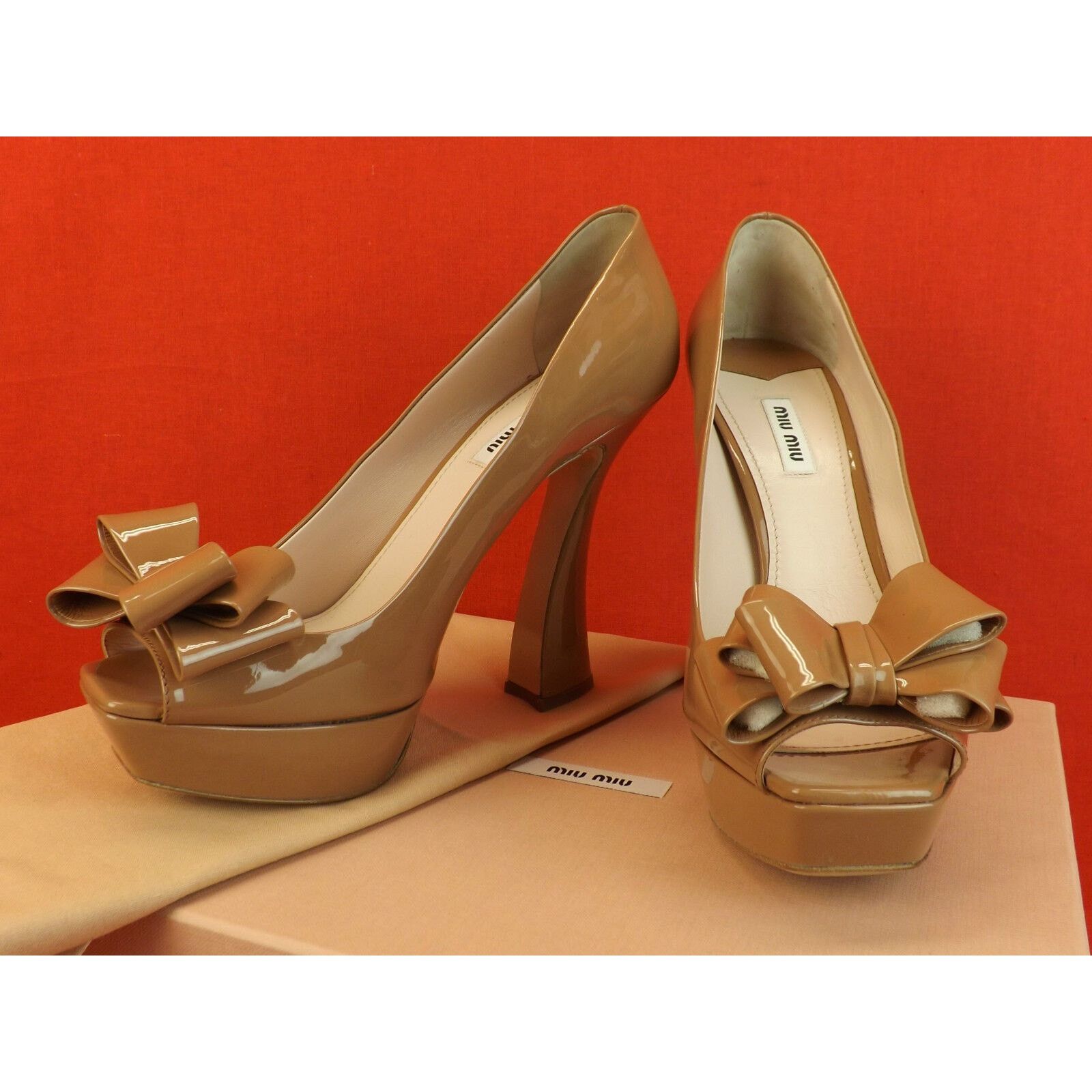 Miu Miu CARAMEL PATENT LEATHER BOW FLARED HEEL PLATFORM PUMPS 41 Size US 11 / IT 41 - 2 Thumbnail
