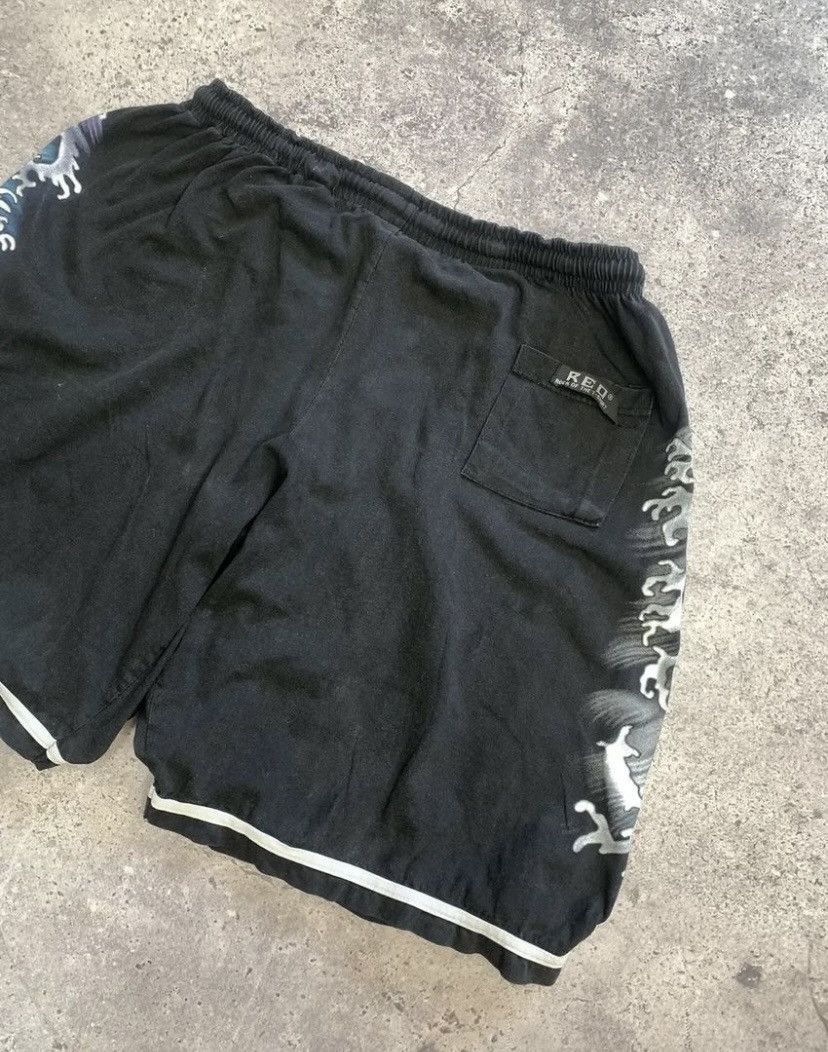 Vintage Dragon Style Vintage Shorts Y2K Size US 32 / EU 48 - 5 Thumbnail