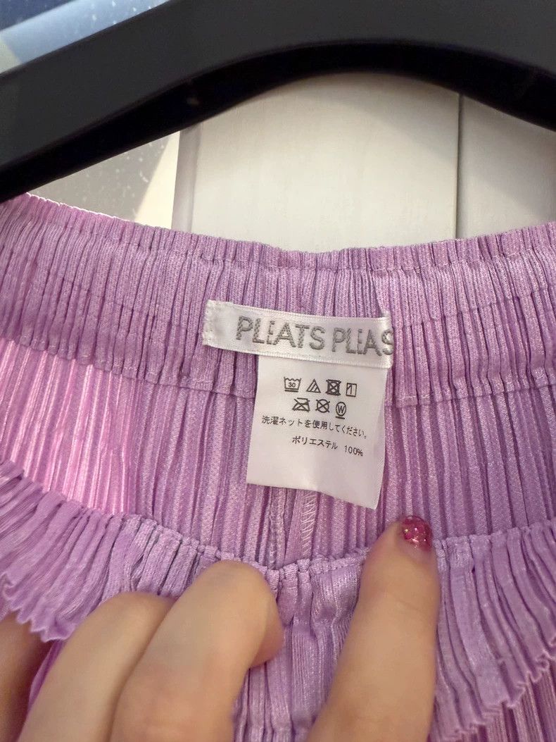 Issey Miyake Issey Miyake size:2 Purple pleated straight-leg trousers Size 31" - 3 Thumbnail
