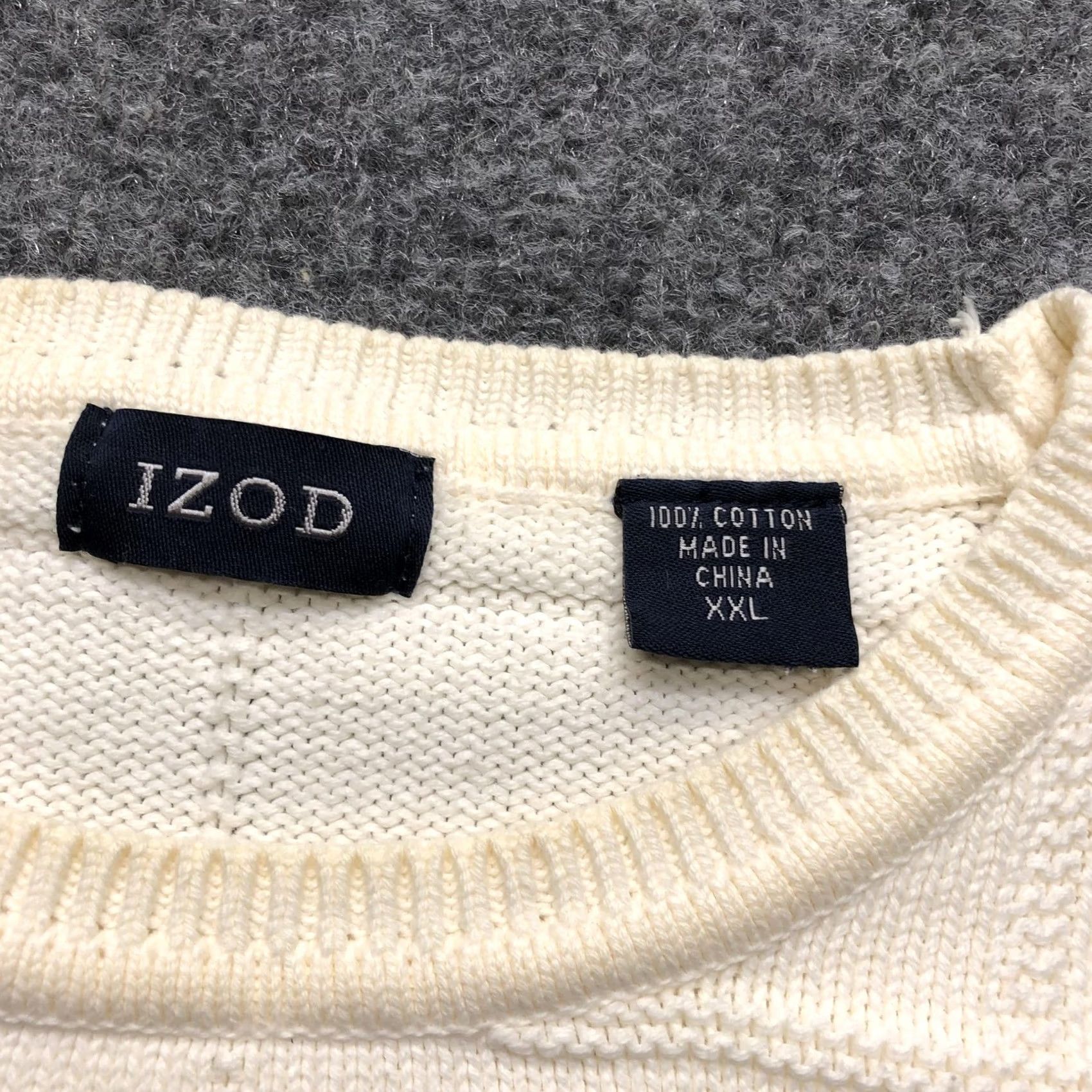 Izod IZOD Sweater Mens 2XL White Grid Knit Crewneck Pullover Casual Classic Size US XXL / EU 58 / 5 - 2 Thumbnail