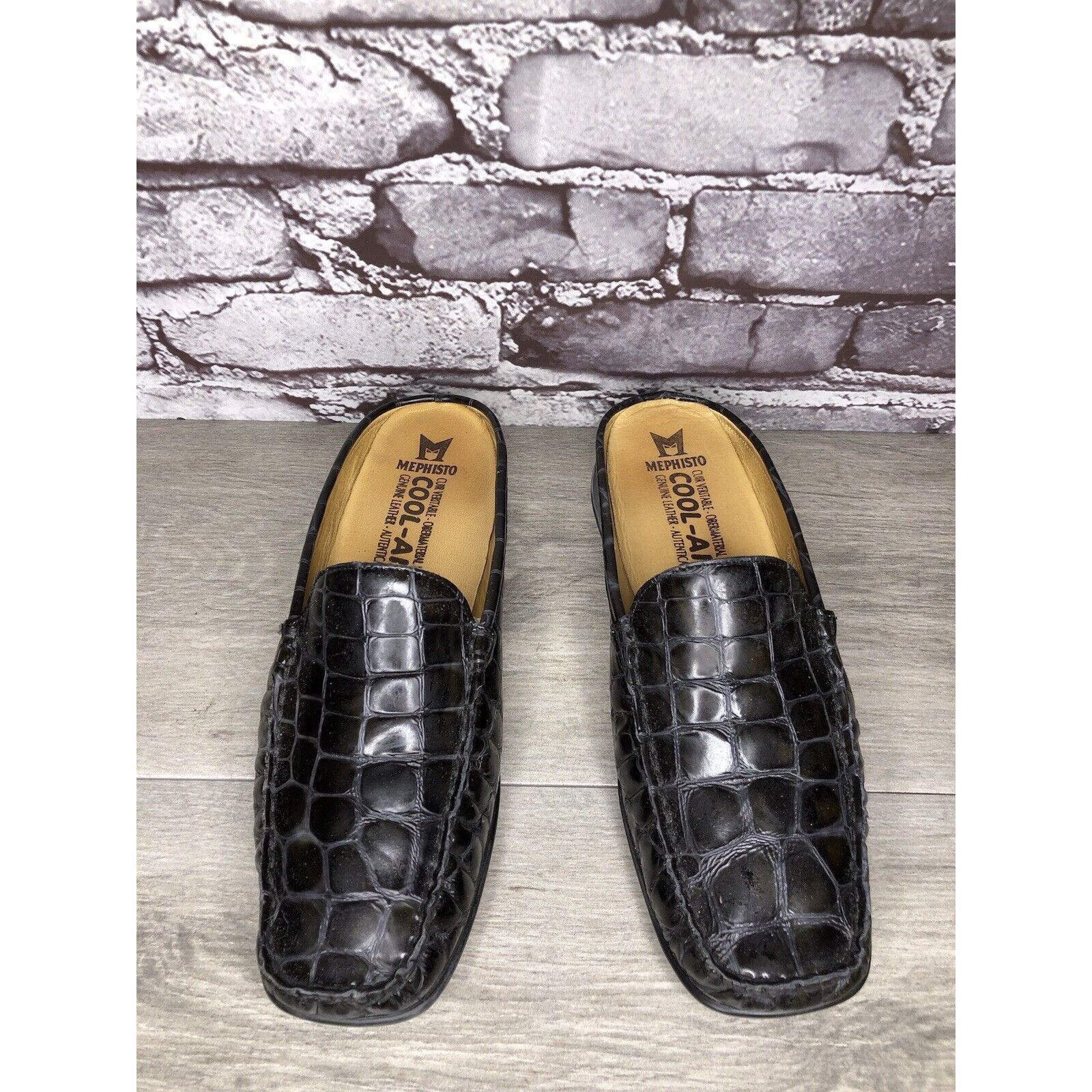 Mephisto Mephisto Black Patent Leather Crocometal Croc Print Mules Sh Size US 8 / IT 38 - 21 Thumbnail