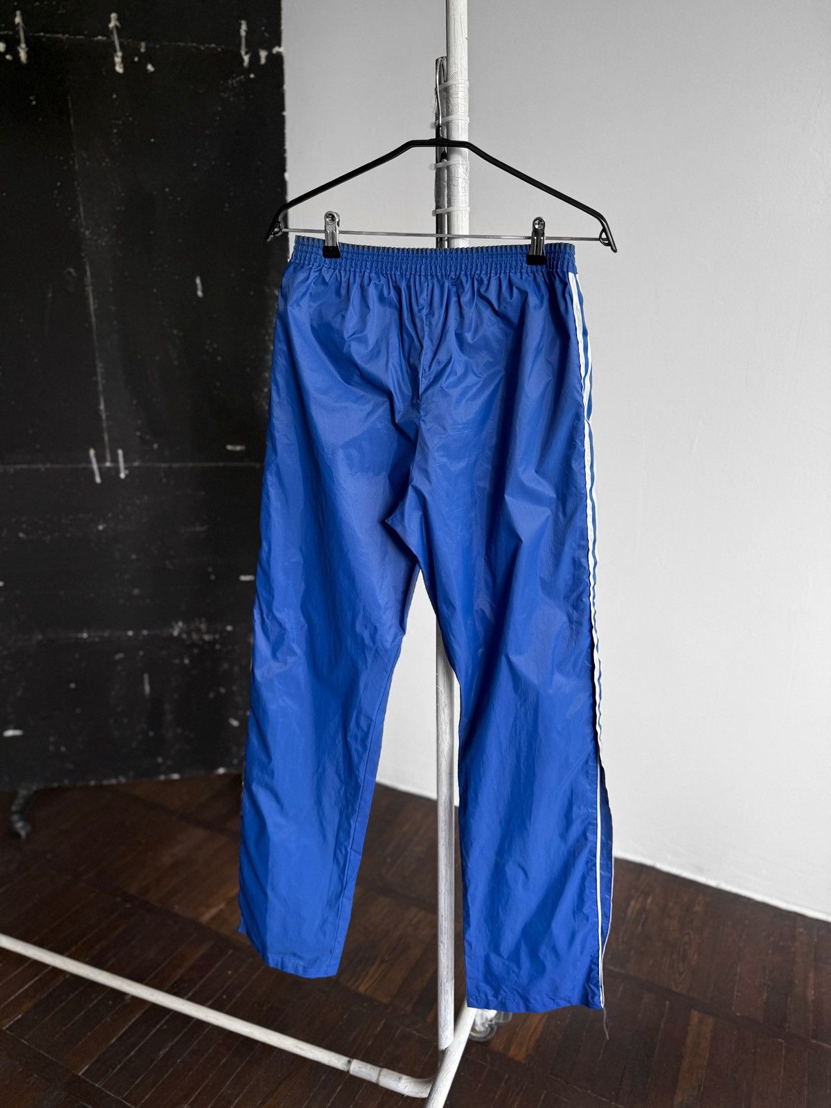 Adidas × Vintage Adidas Mens Vintage 80s 90s Nylon Stylish Pants 3-Stripes Size US 36 / EU 52 - 3 Thumbnail