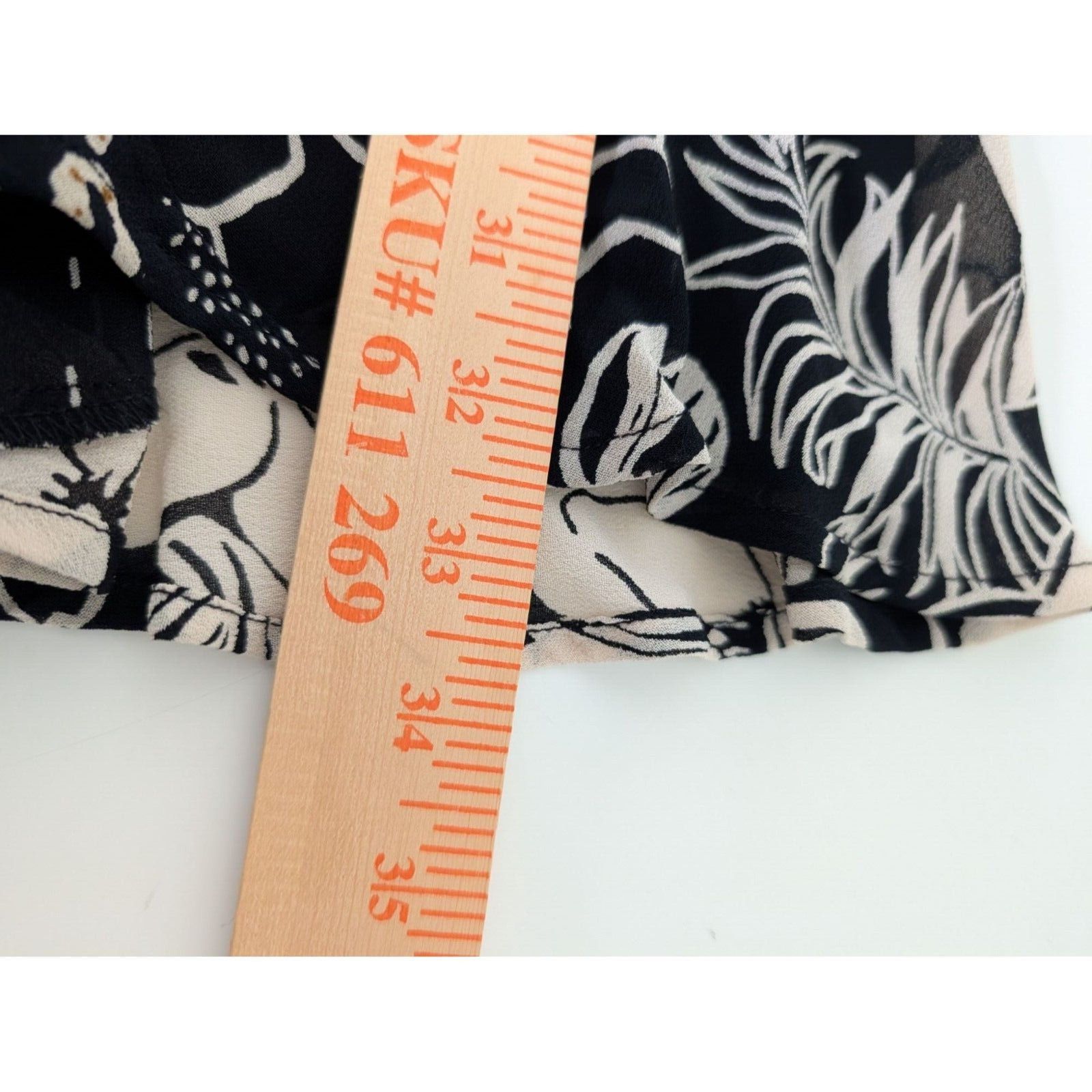 Designer Chicos Design 2 Floral Maxi Skirt Womens Size Medium Black Size 30" / US 8 / IT 44 - 12 Thumbnail