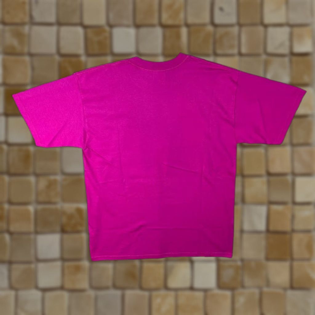 Gildan VINTAGE Port Dover Stamp Canada Souvenir Graphic Pink Cotton T-Shirt Large Mens Shirt Graphic Print 90s Style Size US L / EU 52-54 / 3 - 1 Thumbnail