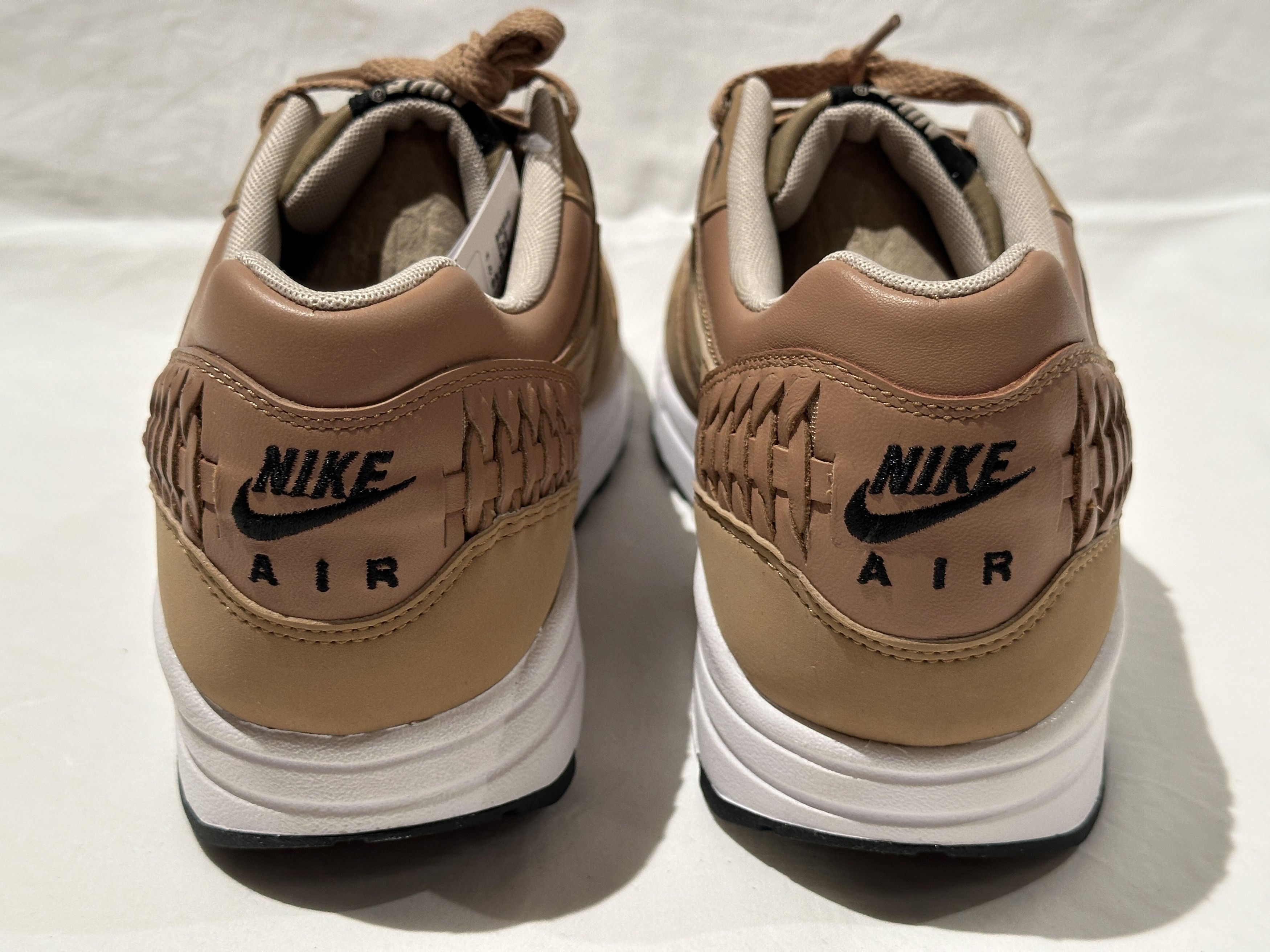 Nike BRAND NEW RARE - NIKE AIR MAX 1 - WOVEN "PALE SHALE" SZ 11 Size US 11 / EU 44 - 3 Thumbnail