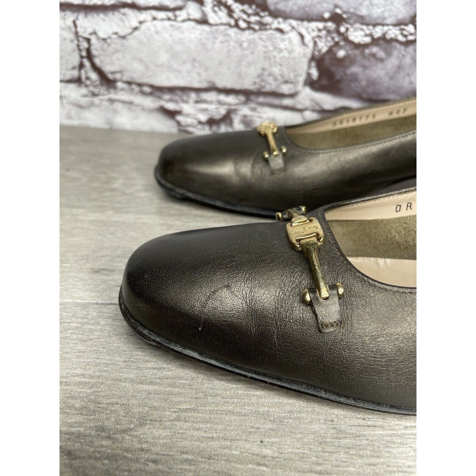 Salvatore Ferragamo Salvatore Ferragamo Brown Leather Horsebit Heeled Pump Shoes Size US 7 / IT 37 - 19 Thumbnail