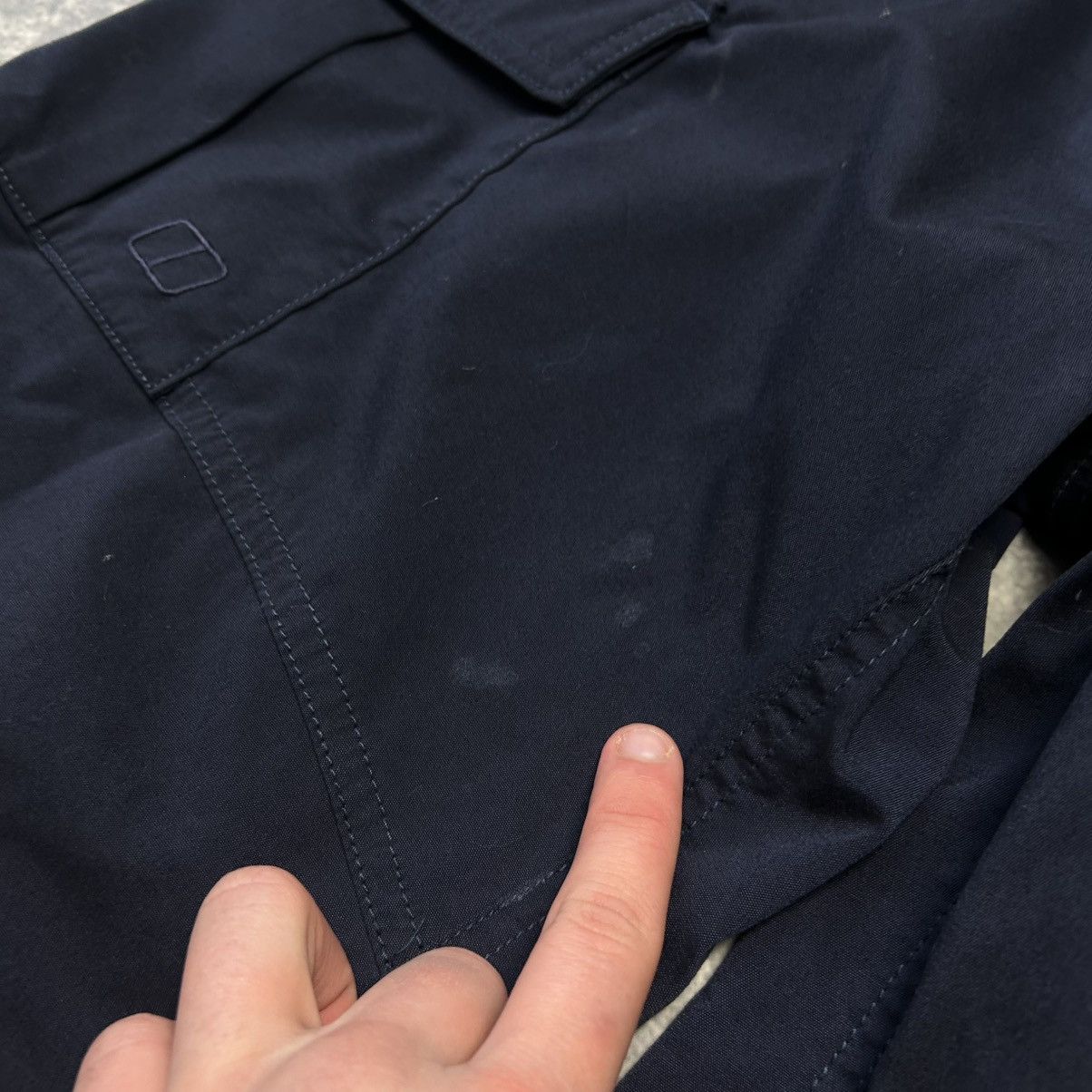 Berghaus Mens Berghaus Cargo Outdoor Gorpcore Pants size S Size US 30 / EU 46 - 8 Thumbnail