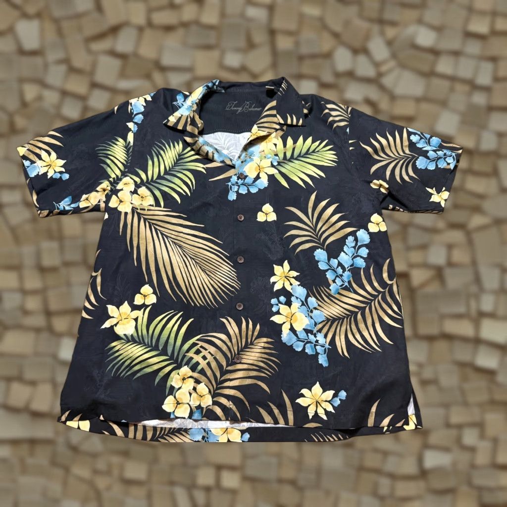 Tommy Bahama Tommy Bahama Shirt Men's XL Black Brown Blue Floral Button Up 100% Silk Sleeve Short Collar Button Pockets Vintage? No Size US XL / EU 56 / 4 - 1 Thumbnail