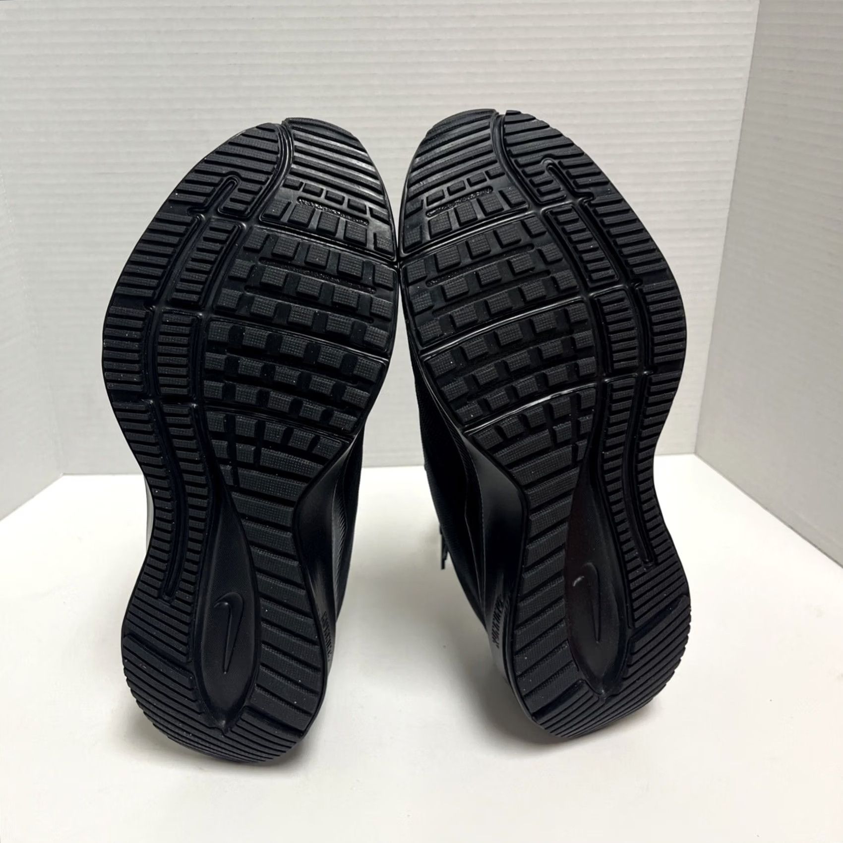 Nike Nike Quest 3 Sneaker Men Size 8 Black Size US 8 / EU 41 - 6 Thumbnail