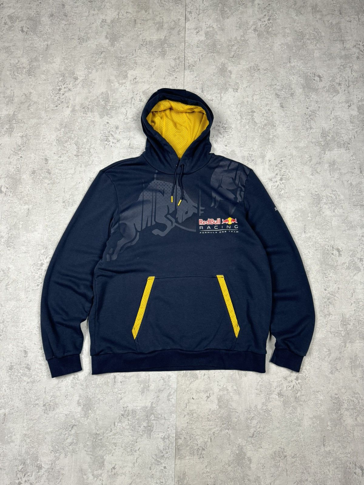 Red Bull Puma Red Bull Racing Formula One Team Hoodie Big Logo SizeXL Size US XL / EU 56 / 4 - 2 Thumbnail