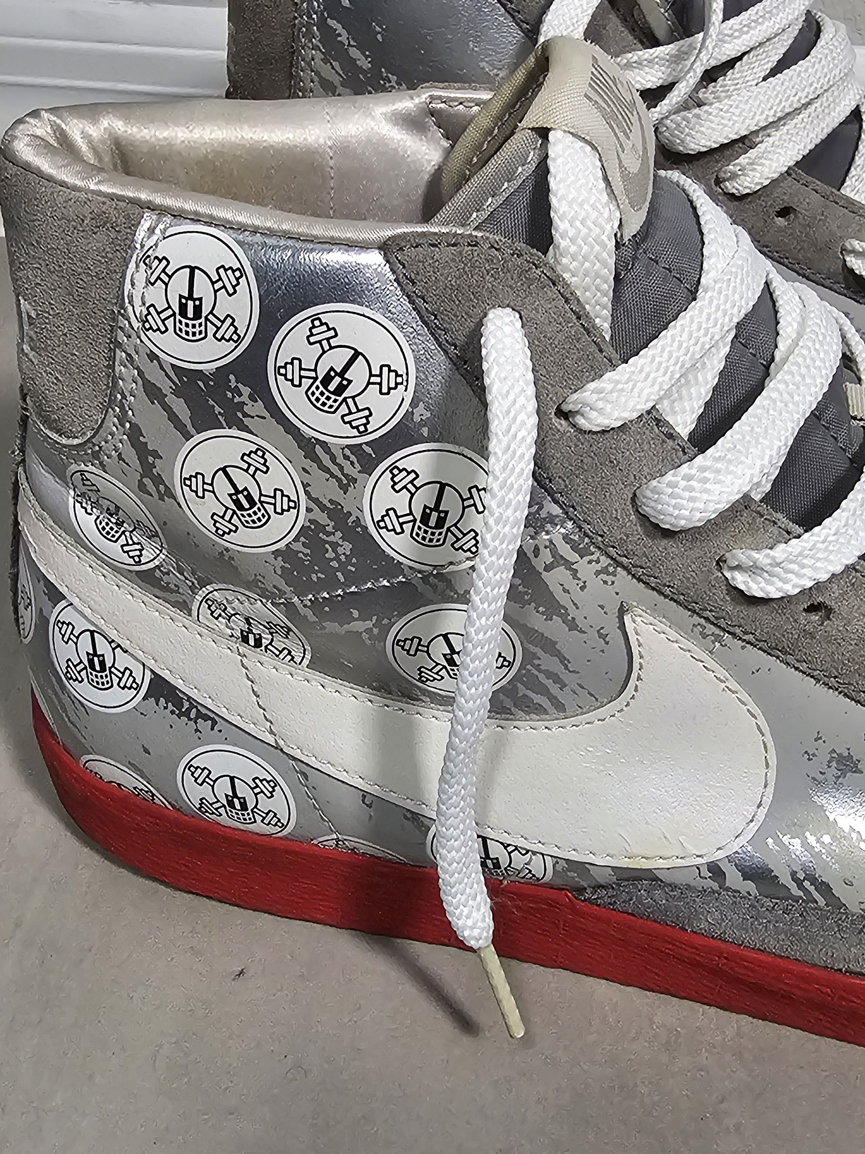 Nike Men's Nike Blazers Ohio State Sneakers 10.5 Size US 10.5 / EU 43-44 - 8 Thumbnail