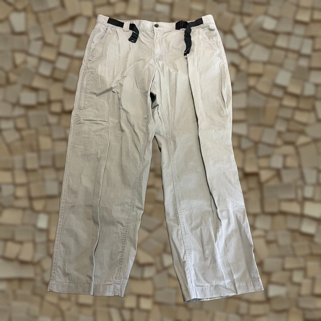 Chaps Chaps Pants Mens 38x30 Tan Built in Belt Straight Leg Pockets Chino Bassline Casual Pants Mens Size 38x30 Brown Flat Front Regular Inseam 30in Size US 38 / EU 54 - 1 Thumbnail